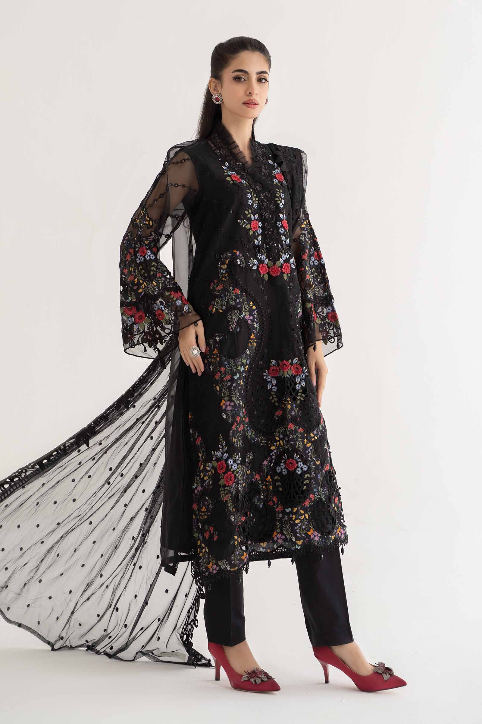 3 Piece Embroidered Lawn Suit | DS-2405-B