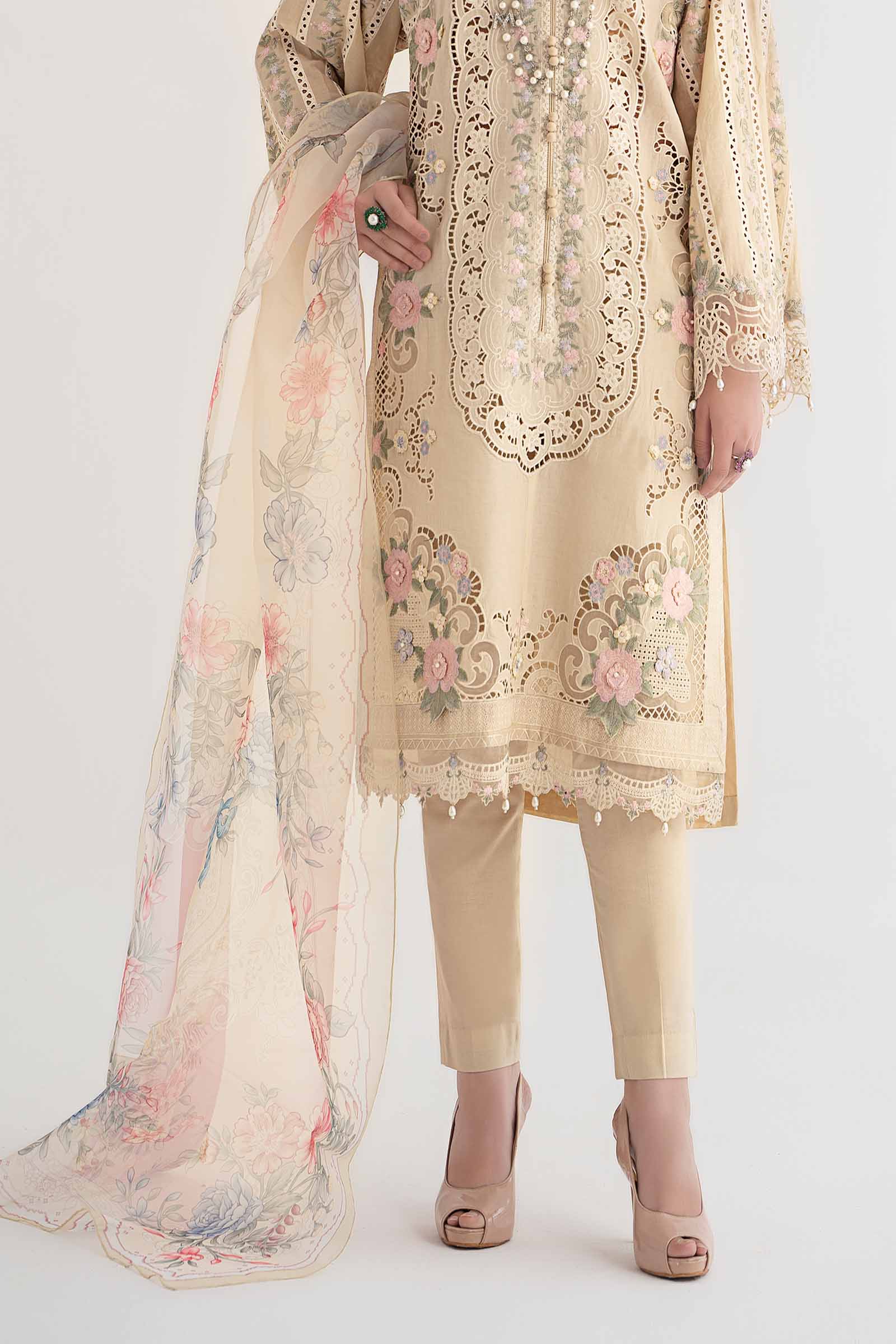3 Piece Embroidered Lawn Suit | DS-2406-B - Image 3