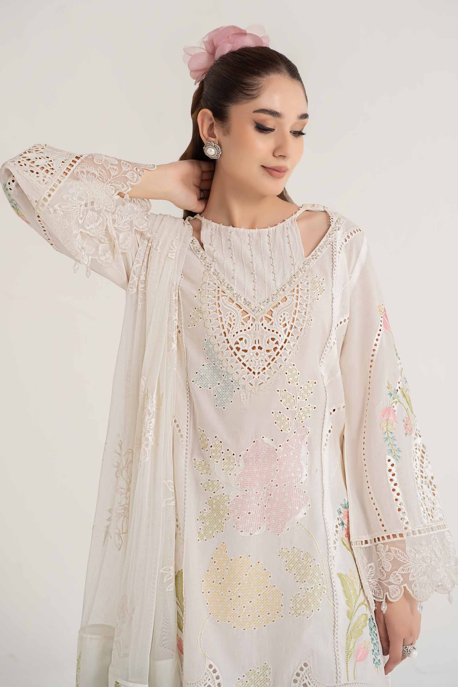 3 Piece Embroidered Lawn Suit | DS-2407-A - Image 3