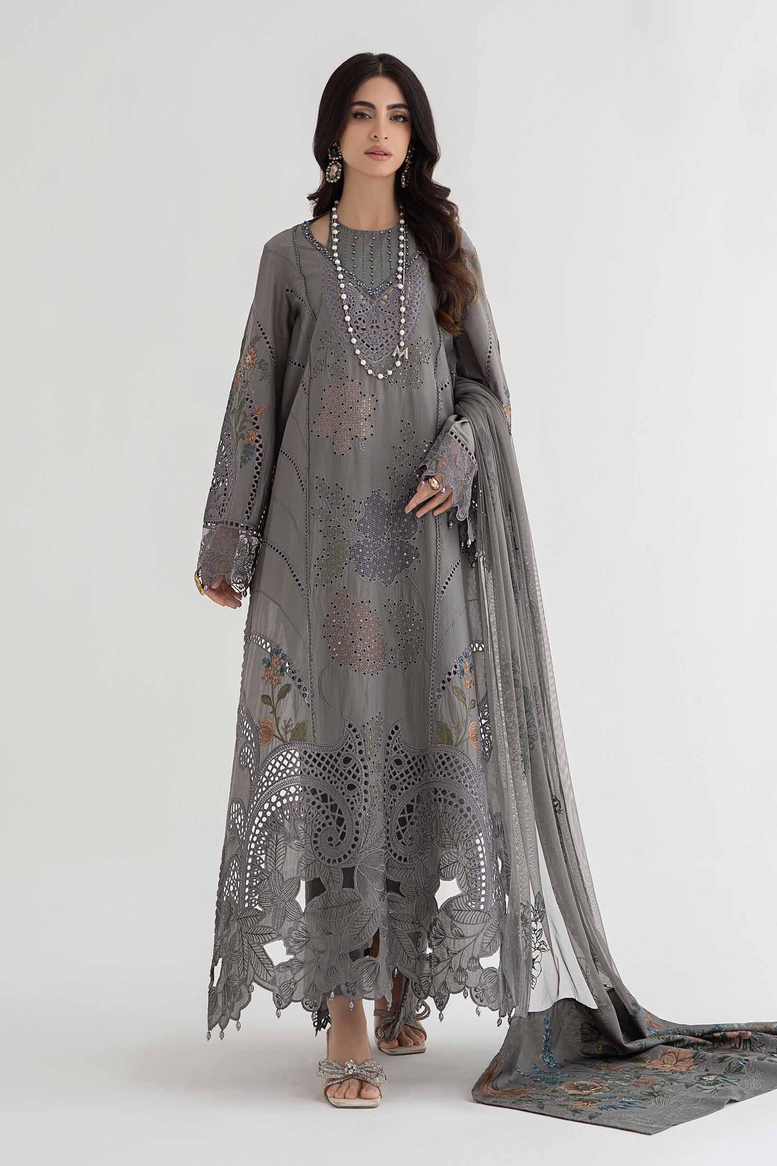 3 Piece Embroidered Lawn Suit | DS-2407-B