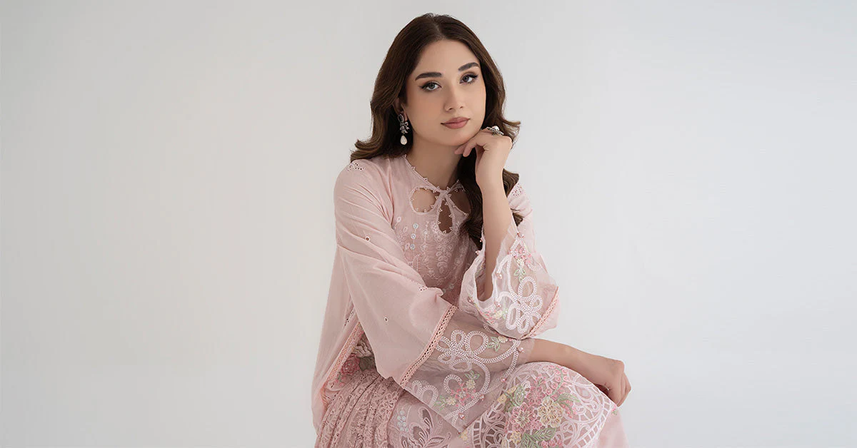 3 Piece Embroidered Lawn Suit | DS-2411-A - Image 8