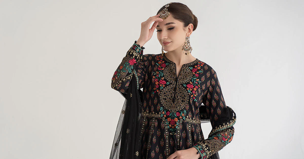 3 Piece Printed Lawn Suit | DS-2413-B - Image 10