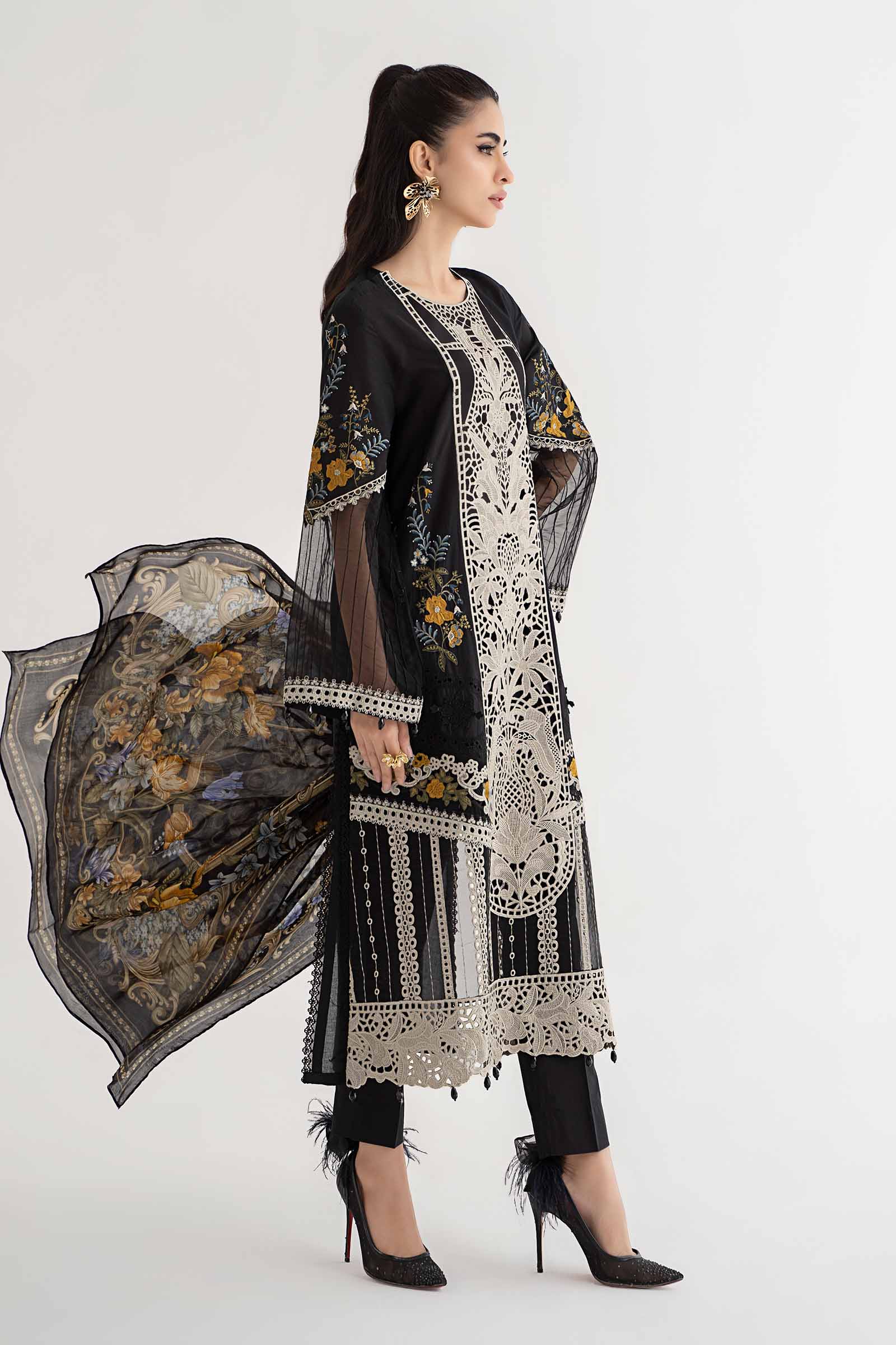 3 Piece Embroidered Lawn Suit | DS-2415-B - Image 5