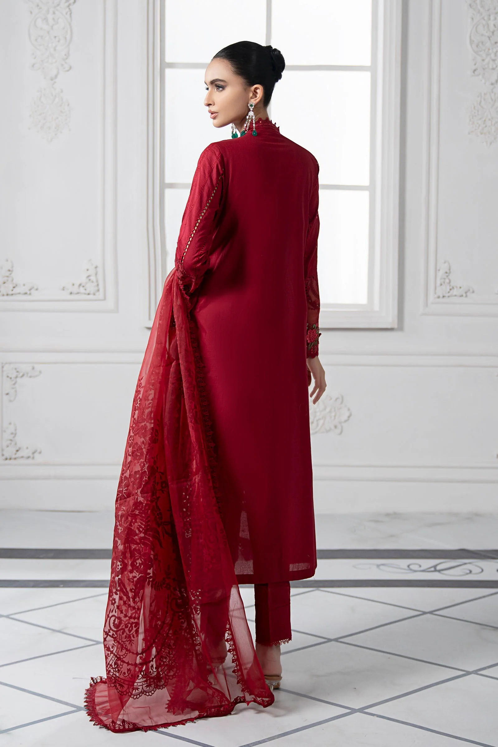 3 Piece Embroidered Lawn Suit | DS-2504-A - Image 8