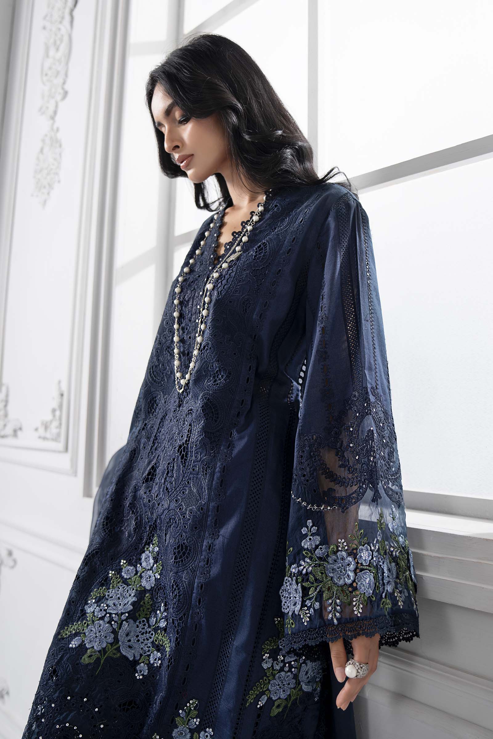 3 Piece Embroidered Lawn Suit | DS-2504-B - Image 3