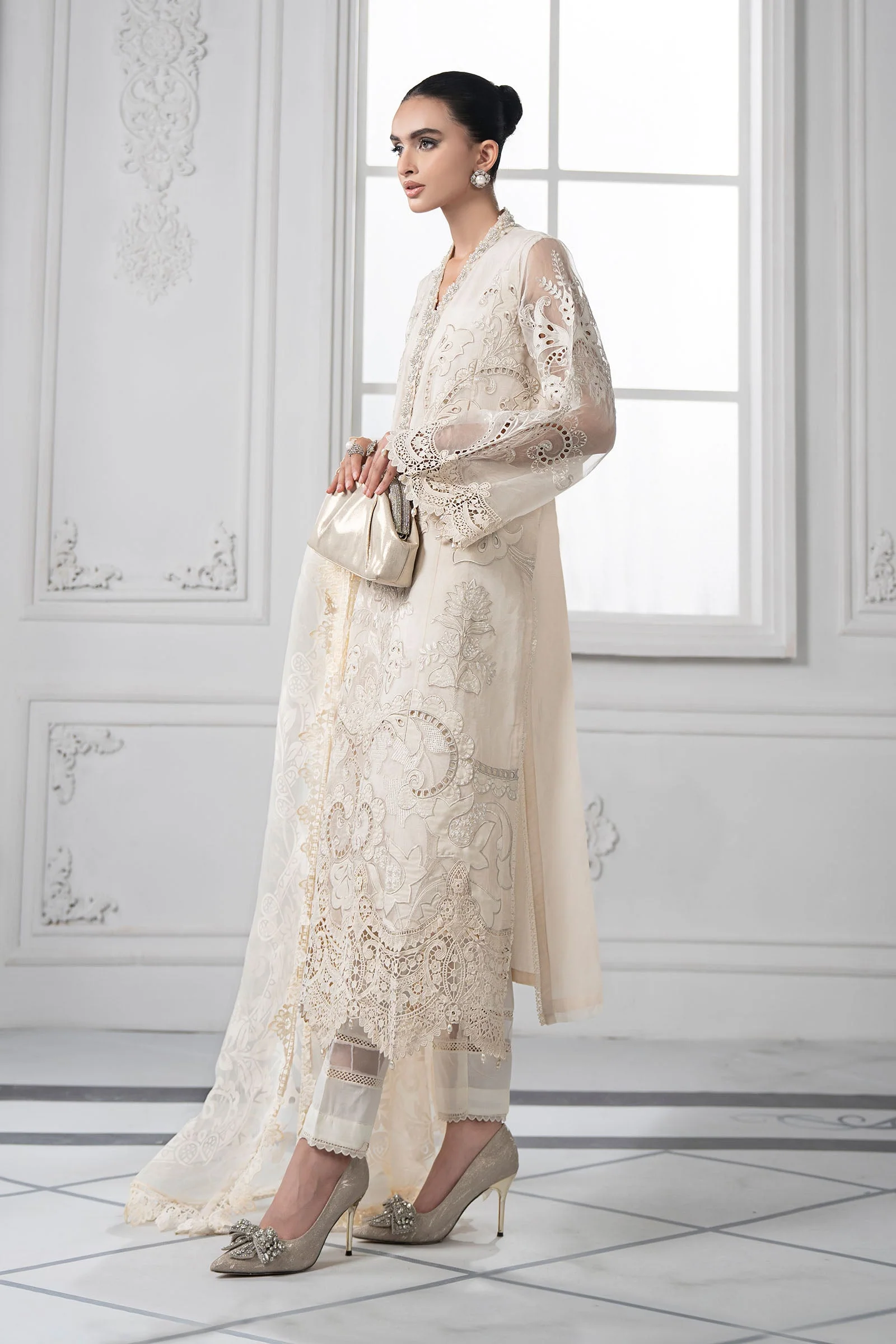 3 Piece Embroidered Organza Suit | DS-2506-A - Image 7