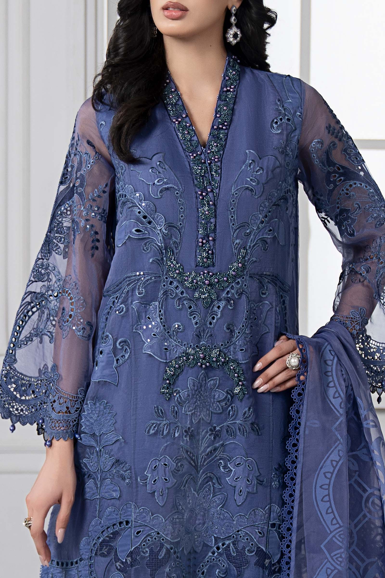 3 Piece Embroidered Organza Suit | DS-2506-B - Image 4