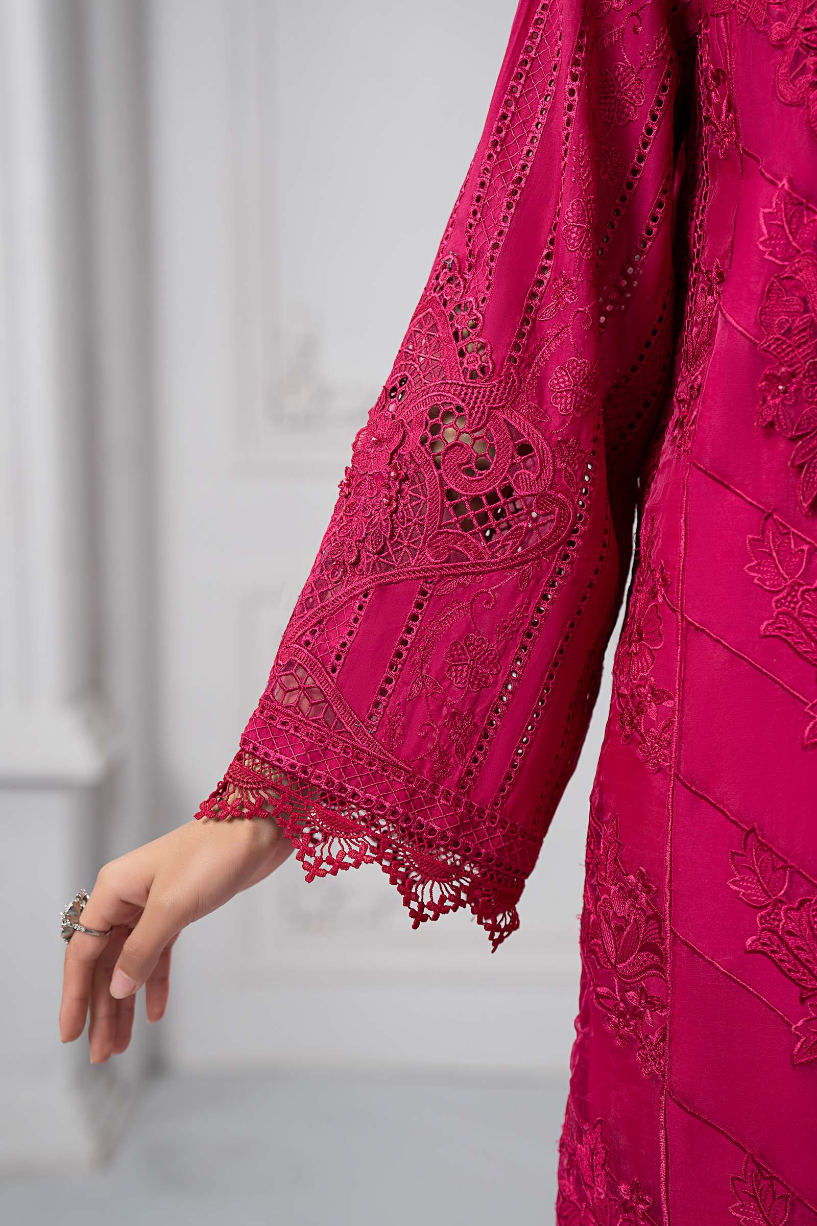 3 Piece Embroidered Lawn Suit | DS-2508-A - Image 5