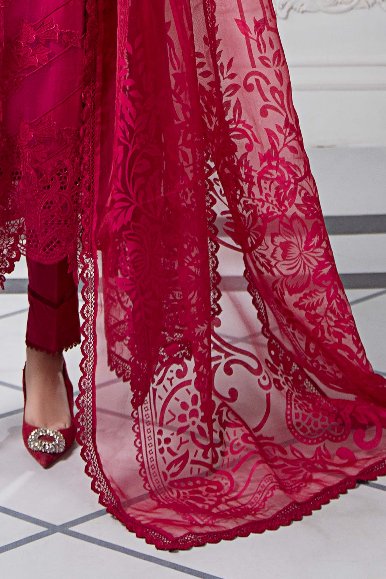 3 Piece Embroidered Lawn Suit | DS-2508-A - Image 7