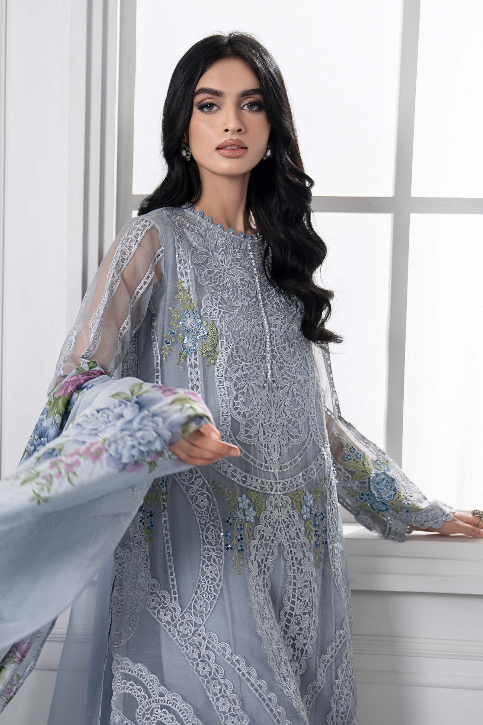 3 Piece Embroidered Organza Suit | DS-2509-B - Image 2