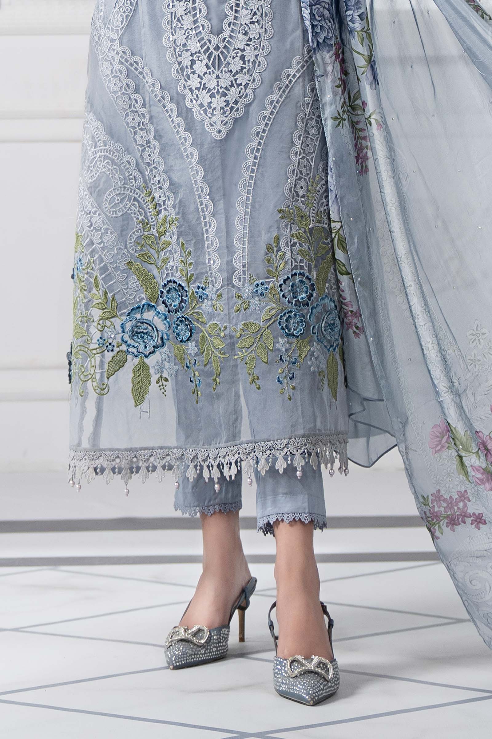 3 Piece Embroidered Organza Suit | DS-2509-B - Image 5