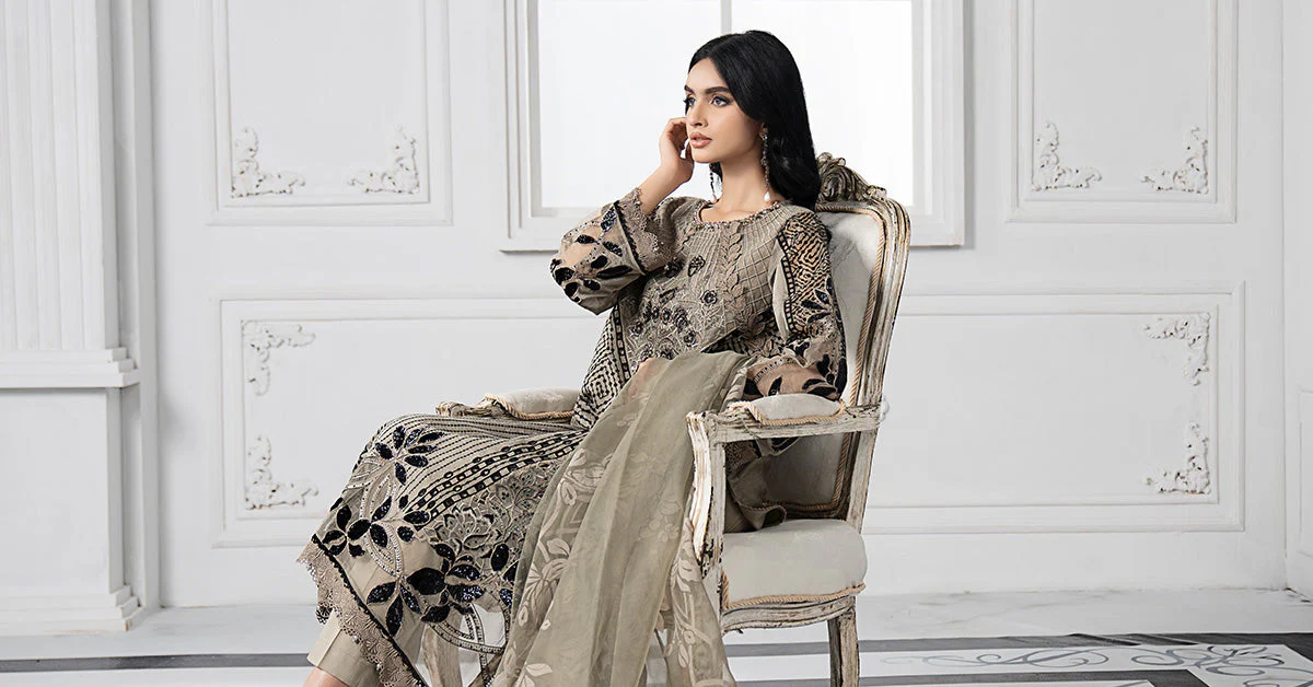 3 Piece Embroidered Paper Cotton Suit | DS-2510-B - Image 6