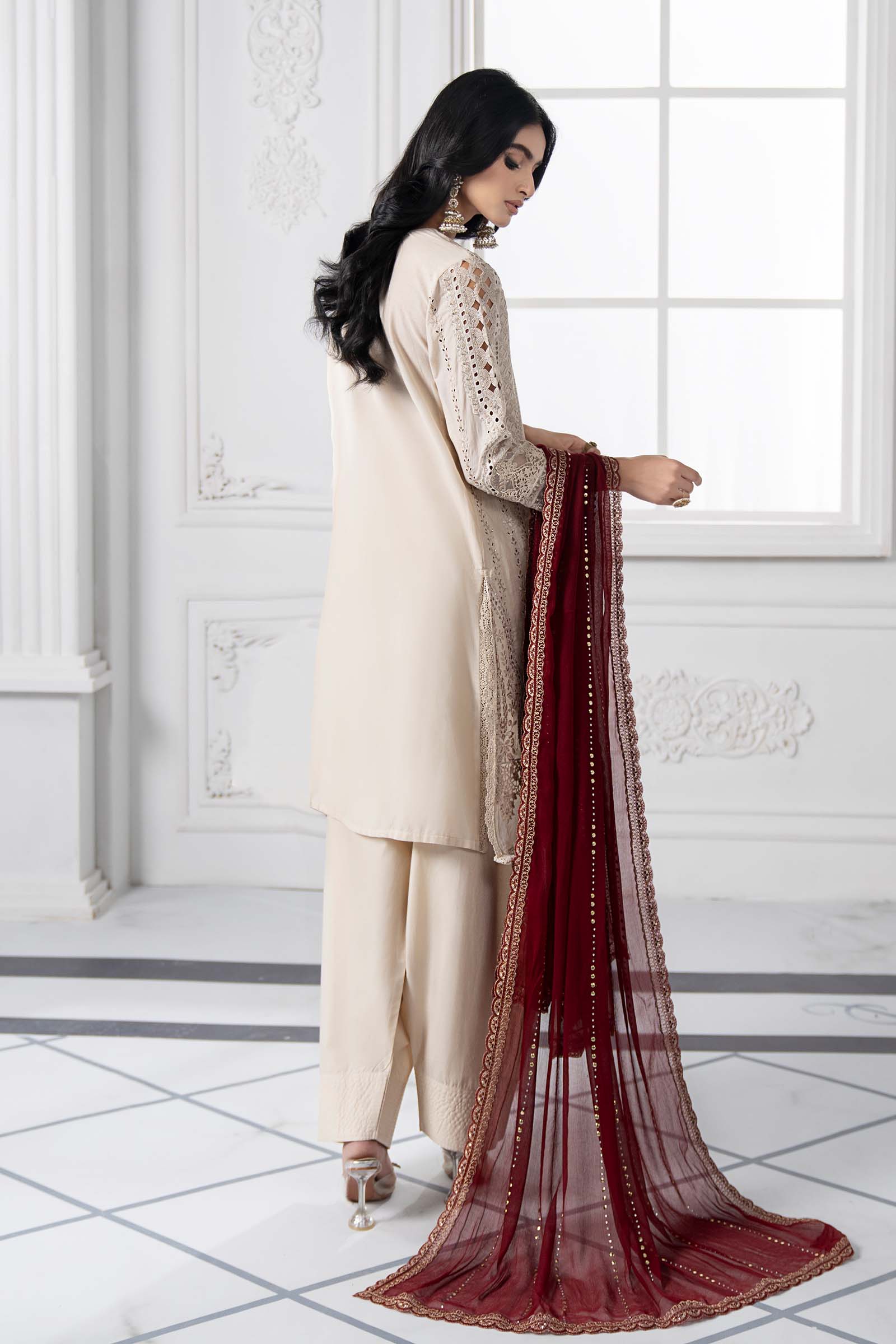3 Piece Embroidered Lawn Suit | DS-2511-B - Image 6