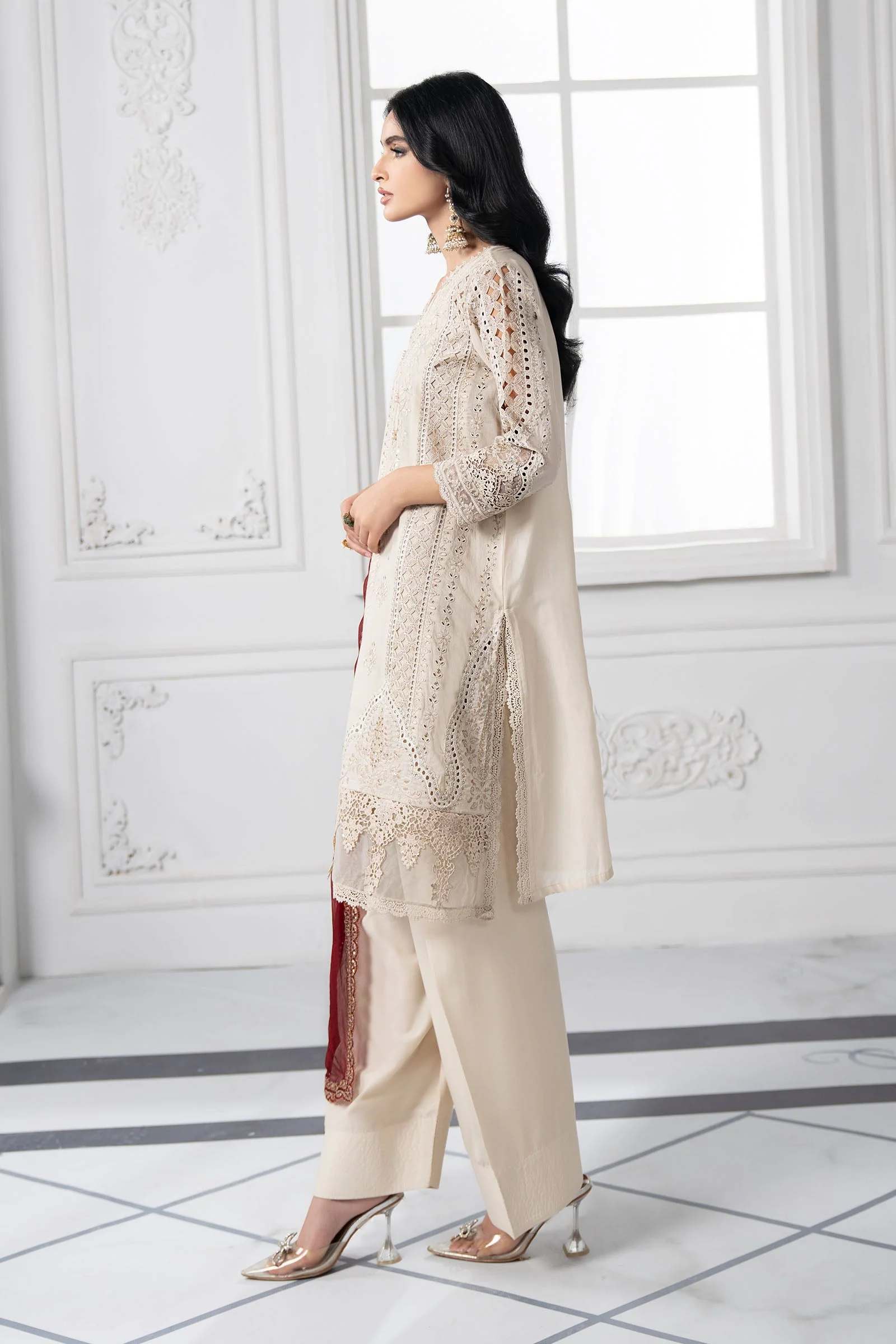 3 Piece Embroidered Lawn Suit | DS-2511-B - Image 7