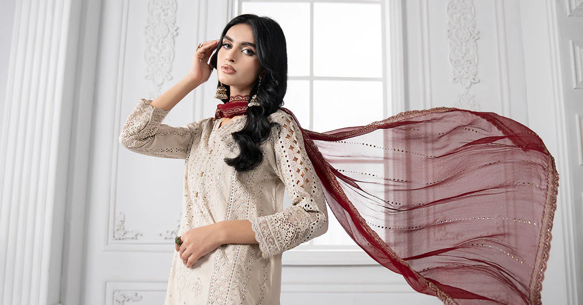 3 Piece Embroidered Lawn Suit | DS-2511-B - Image 8