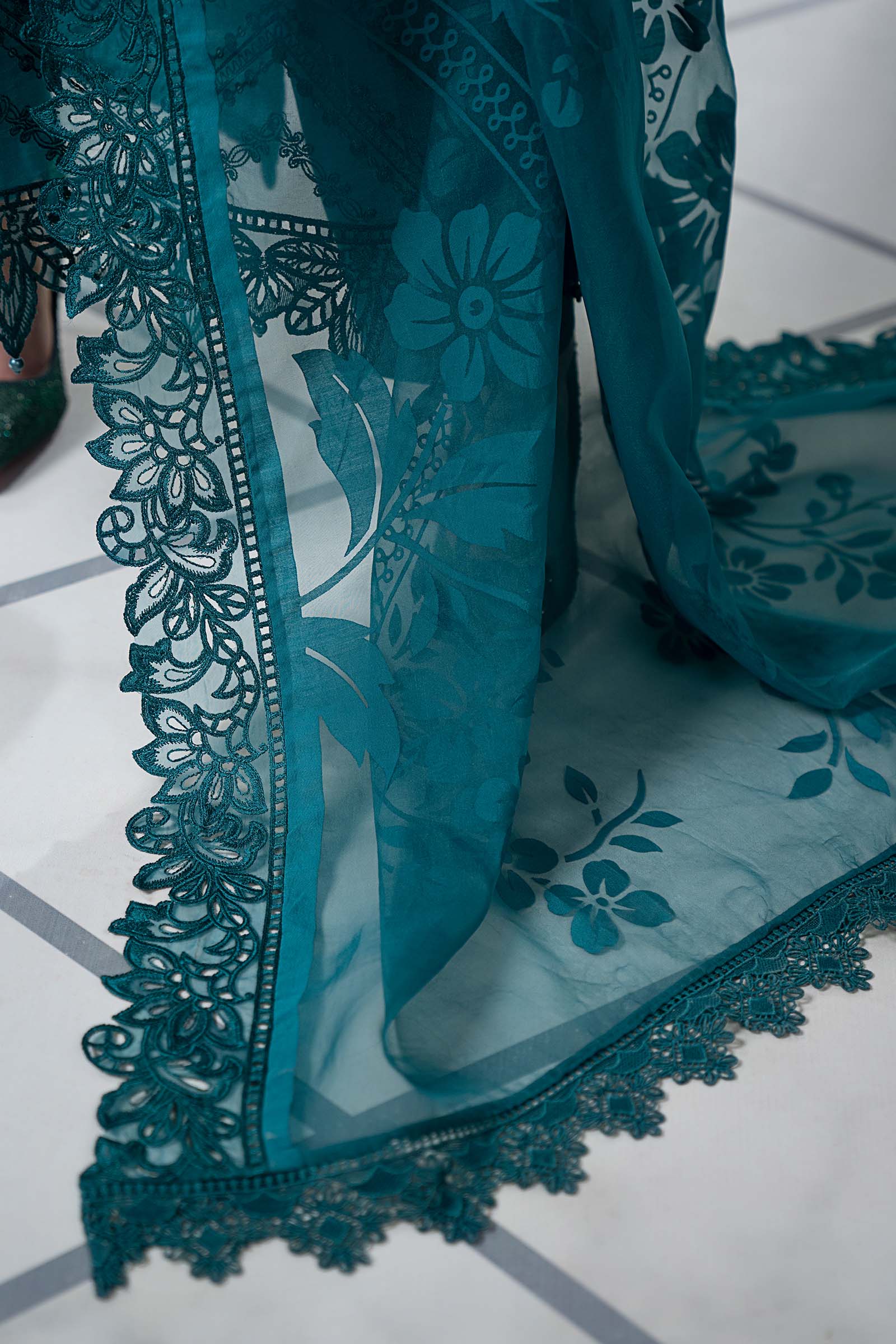 3 Piece Embroidered Dobby Lawn Suit | DS-2513-B - Image 3