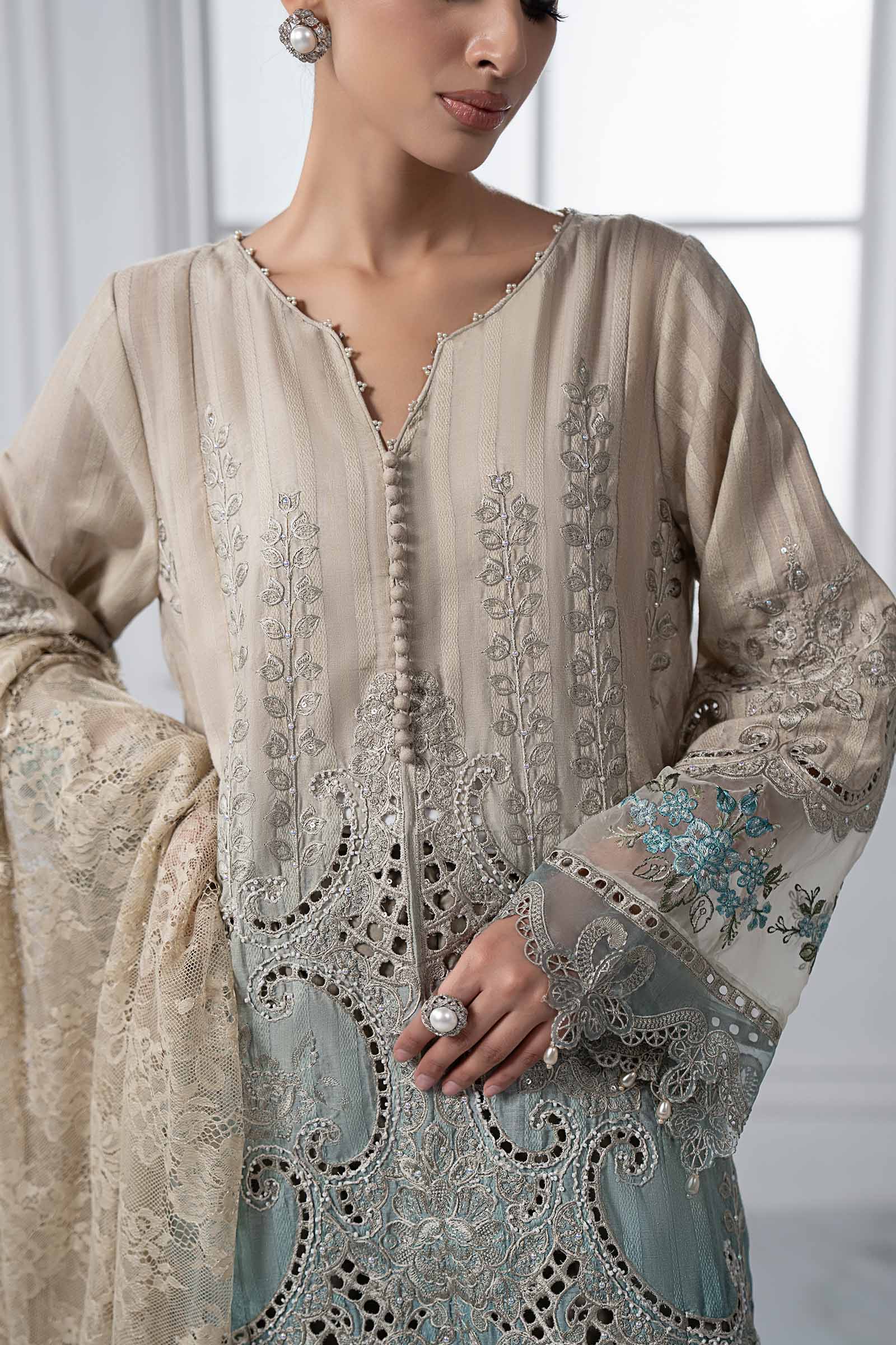3 Piece Embroidered Dobby Lawn Suit | DS-2515-B - Image 3