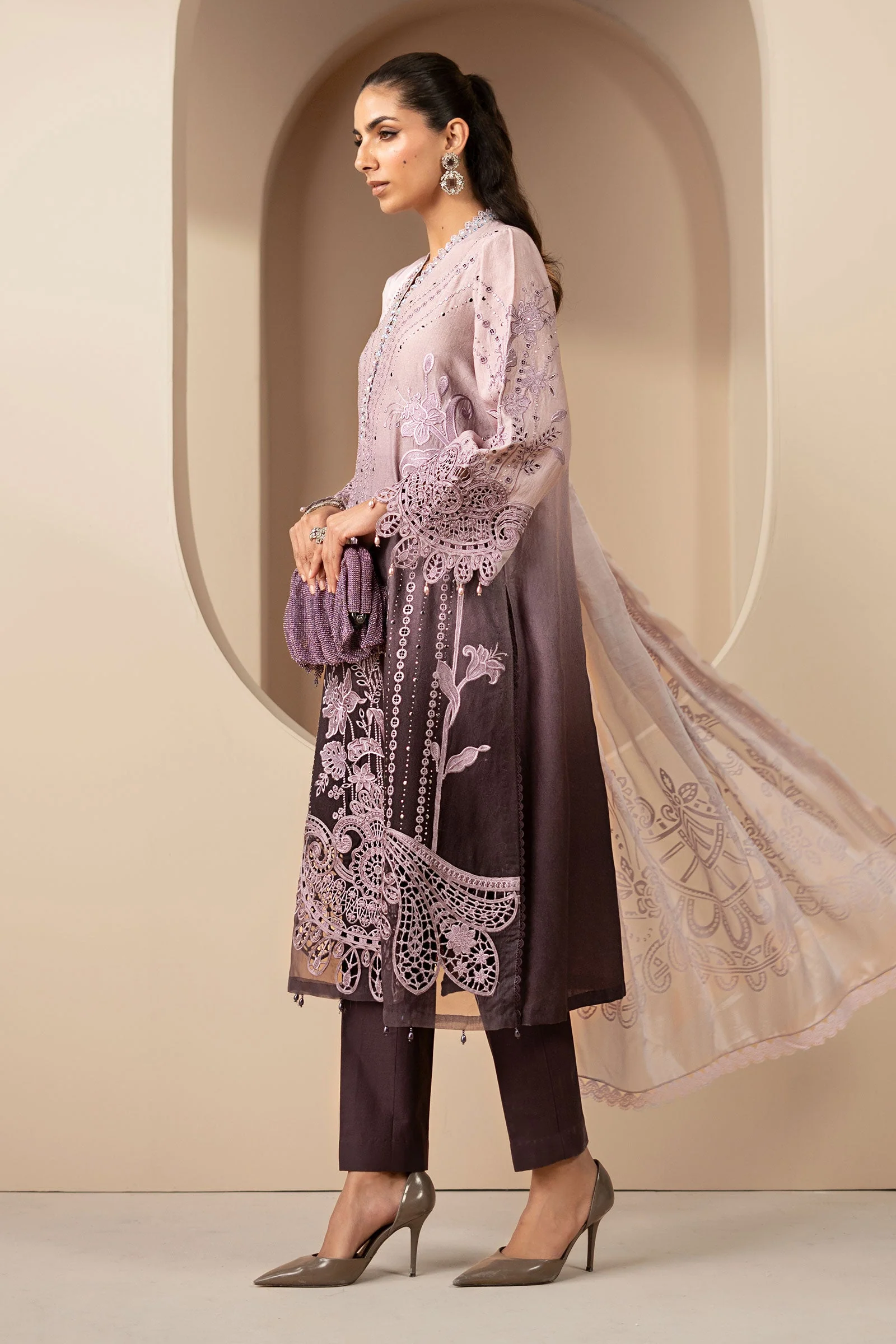3 Piece Embroidered Jacquard Lawn Suit - Image 3