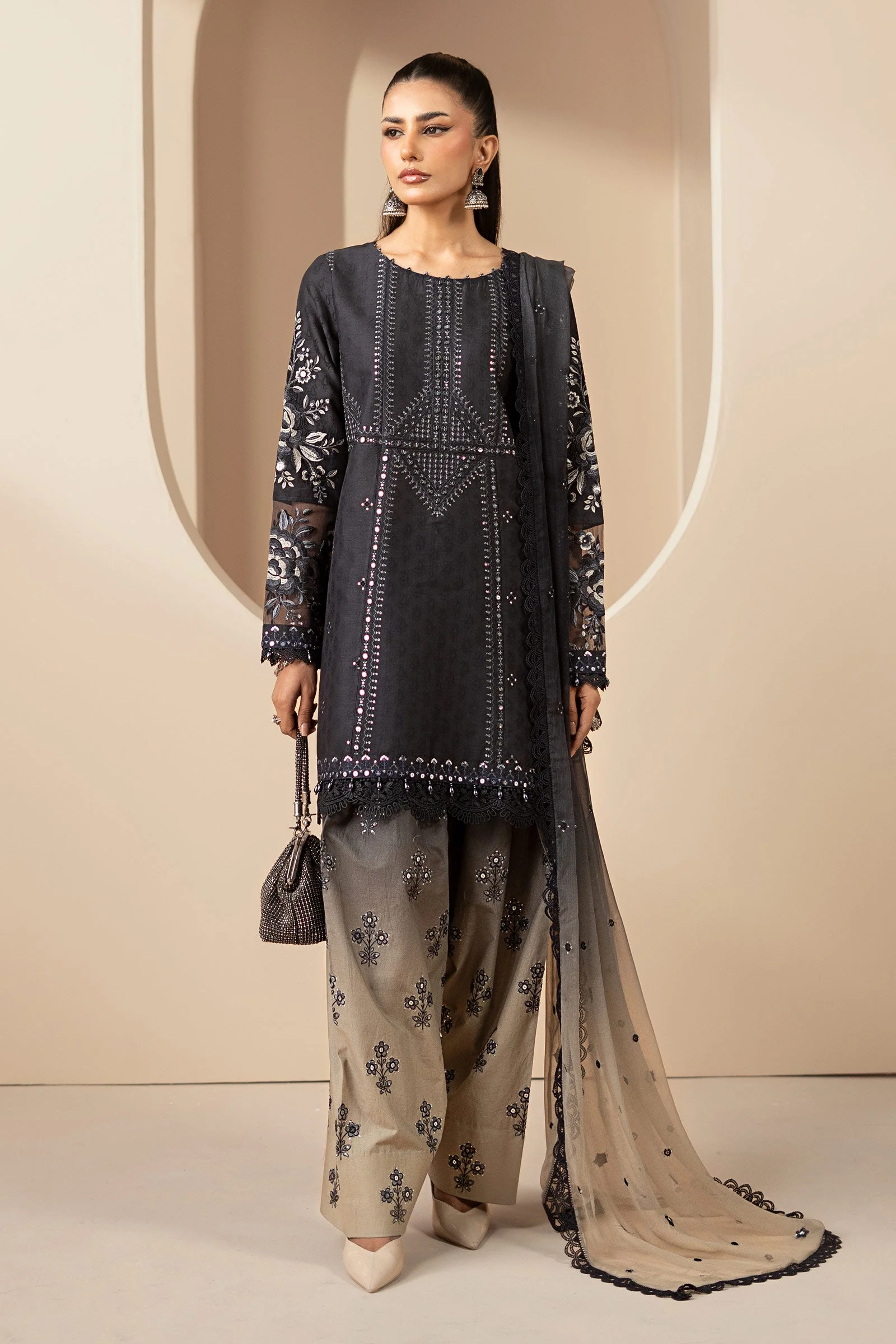 3 Piece Embroidered Jacquard Lawn Suit - Image 2