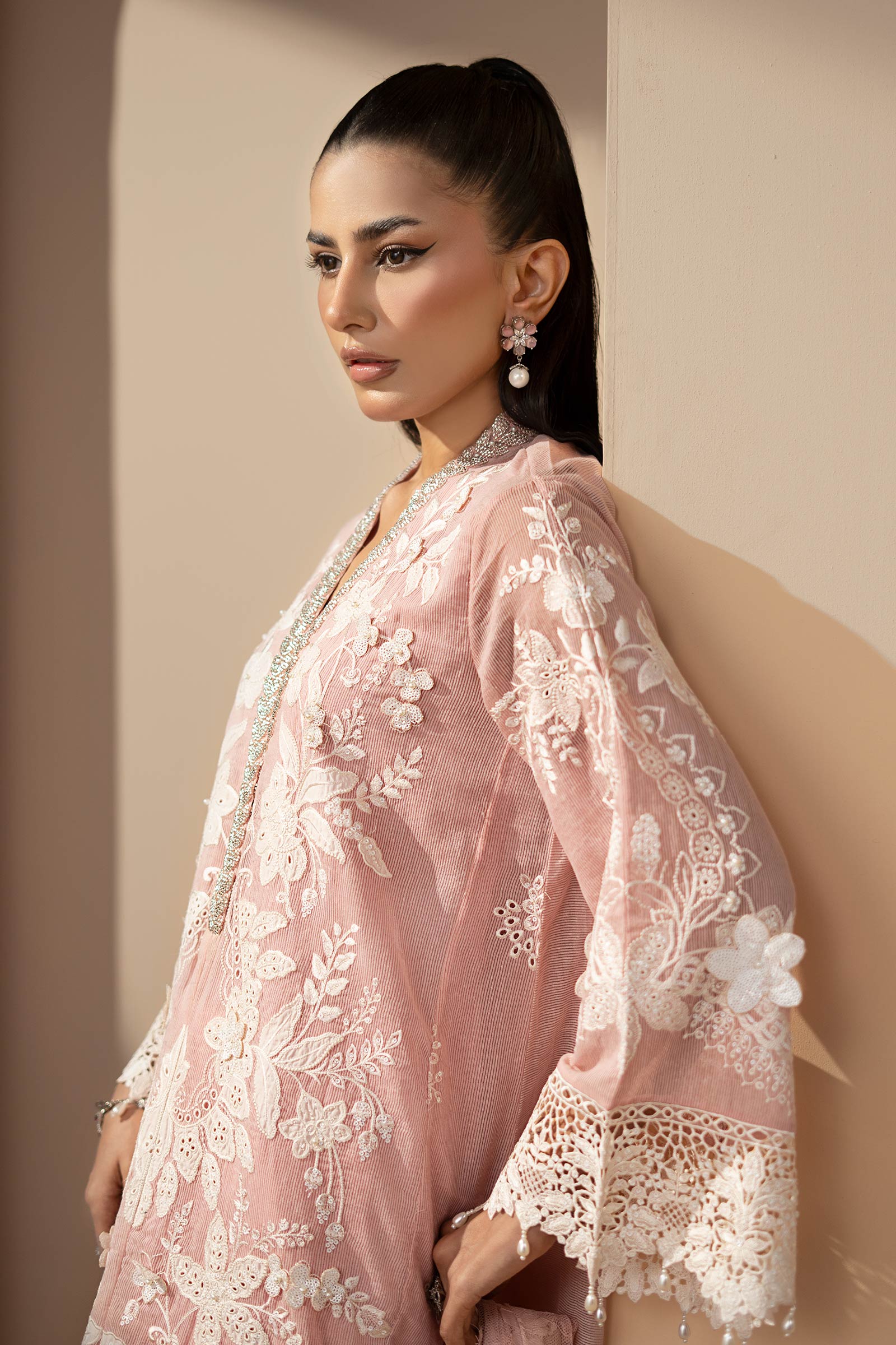 3 Piece Embroidered Lawn Karandi Suit - Image 3