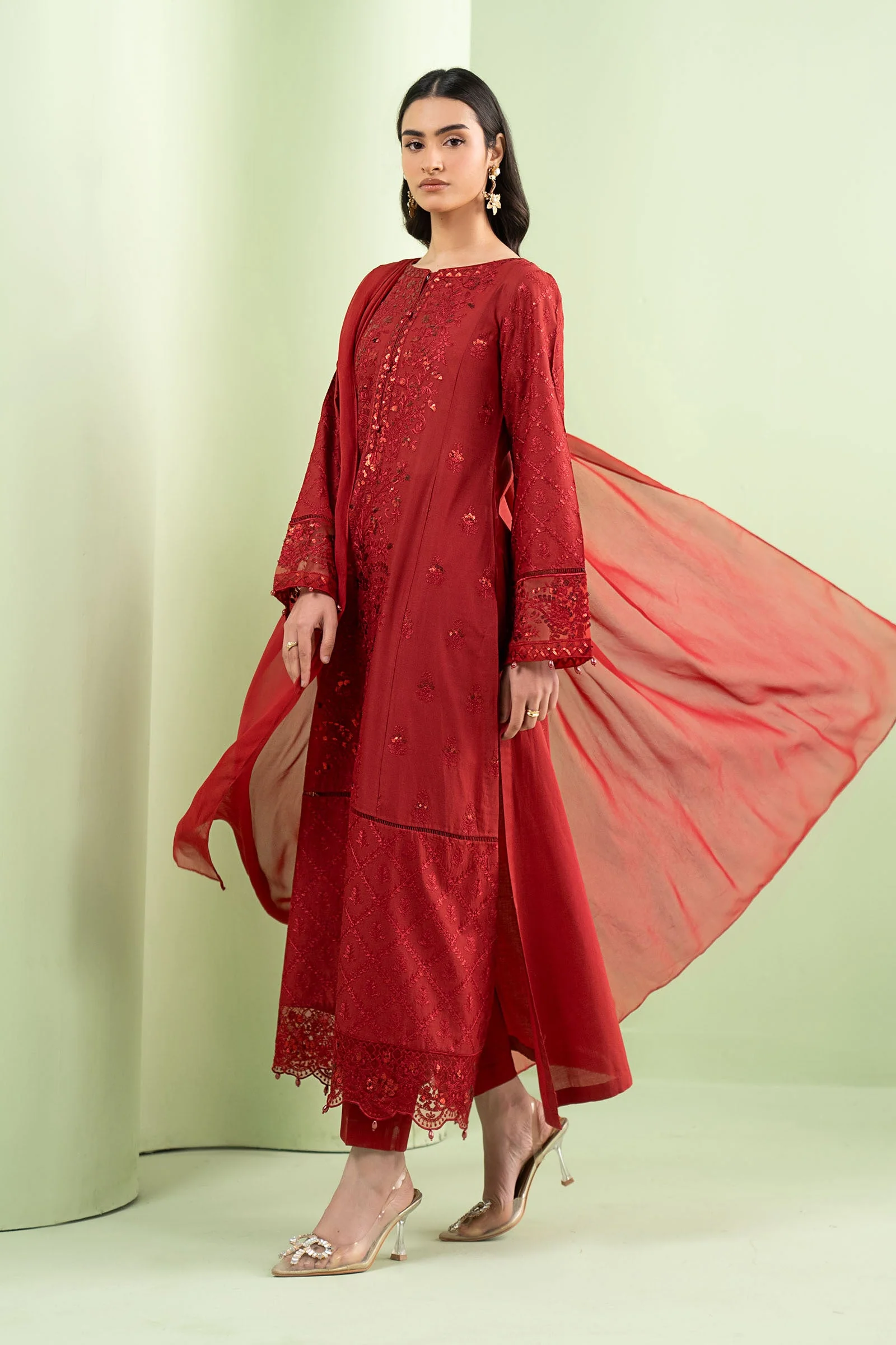 3 Piece Embroidered Lawn Suit - Image 6