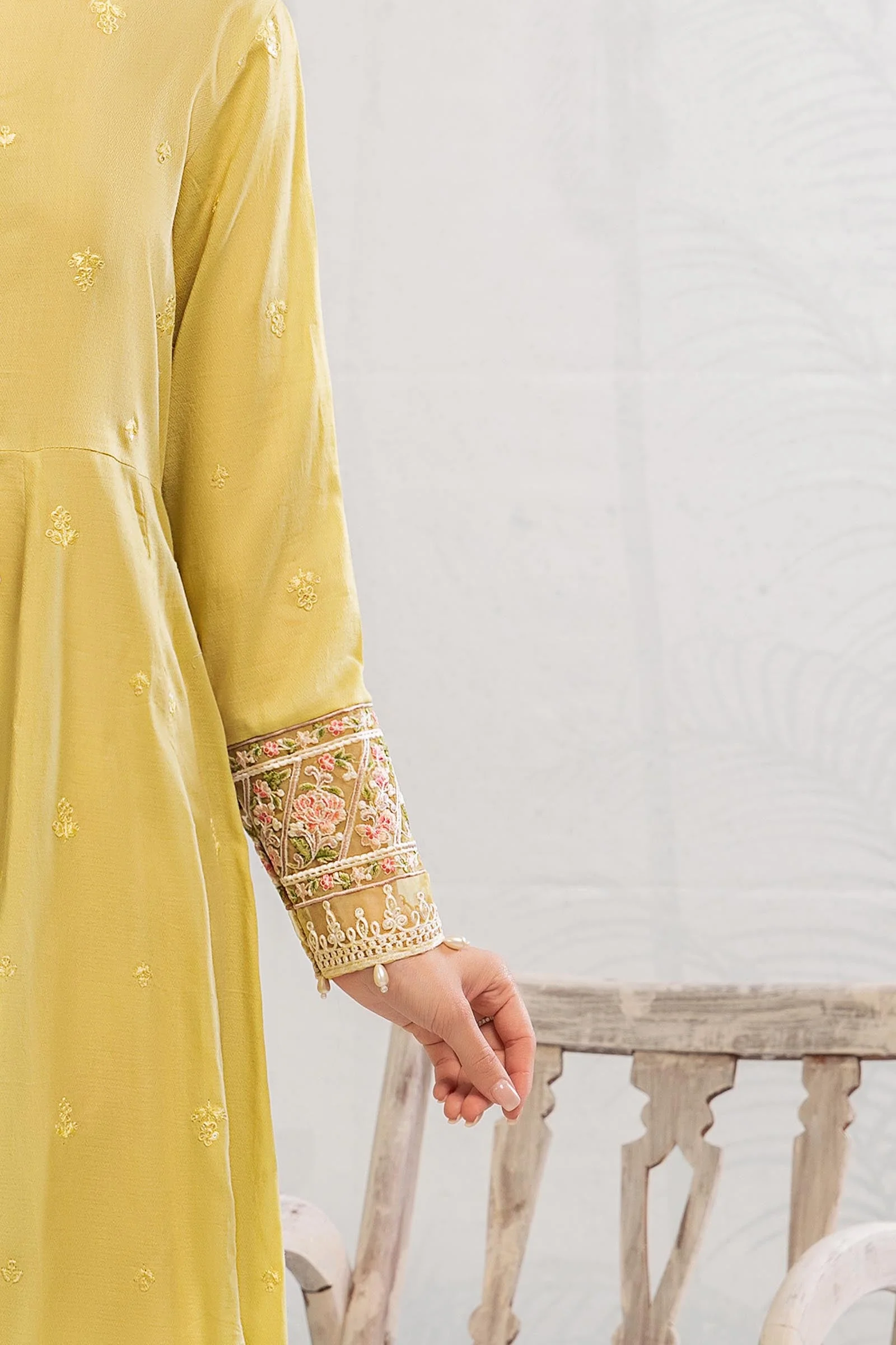 Suit Yellow DW-EA23-17 - Image 7