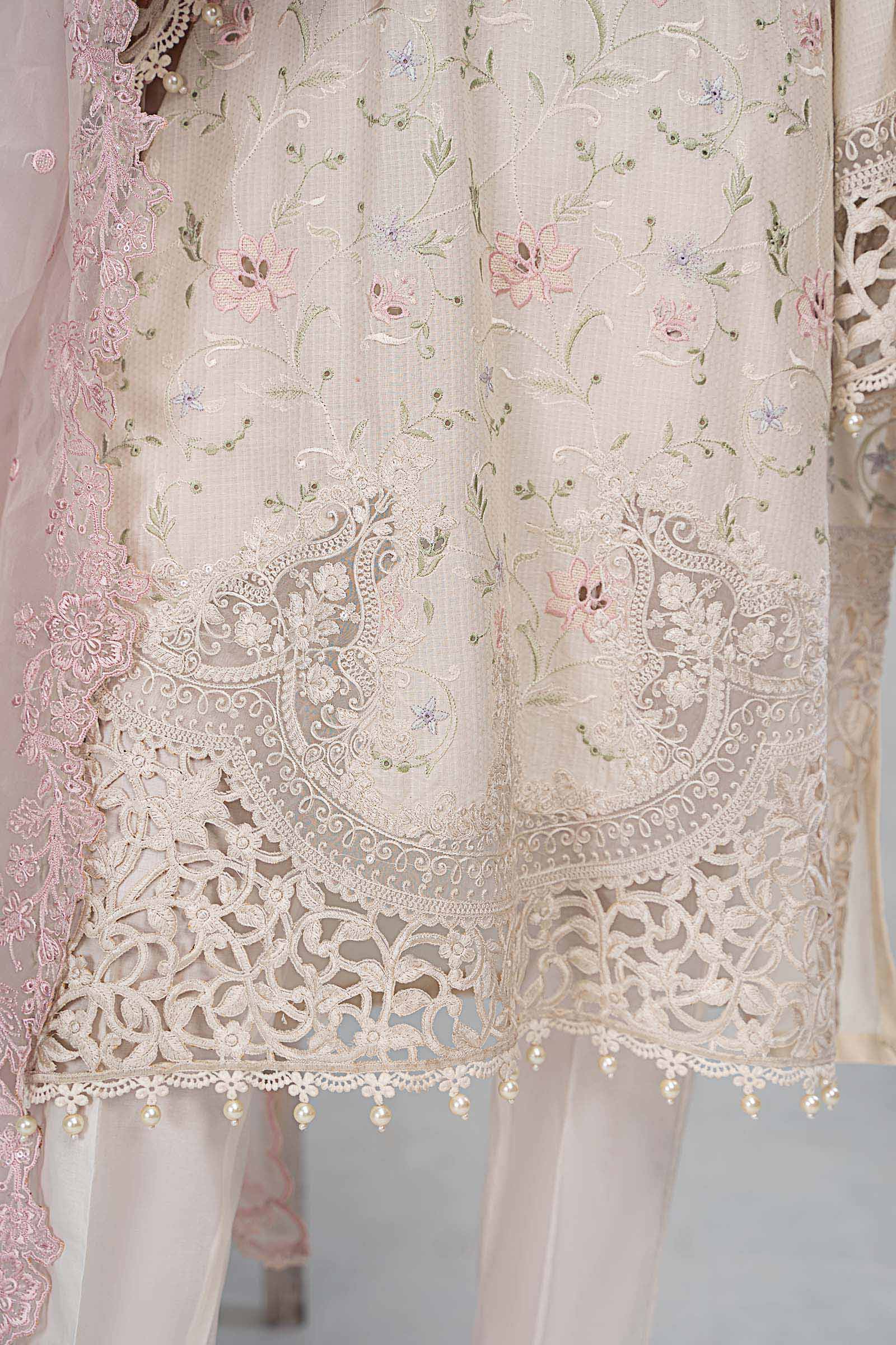 Suit Off White DW-EA23-67 - Image 5