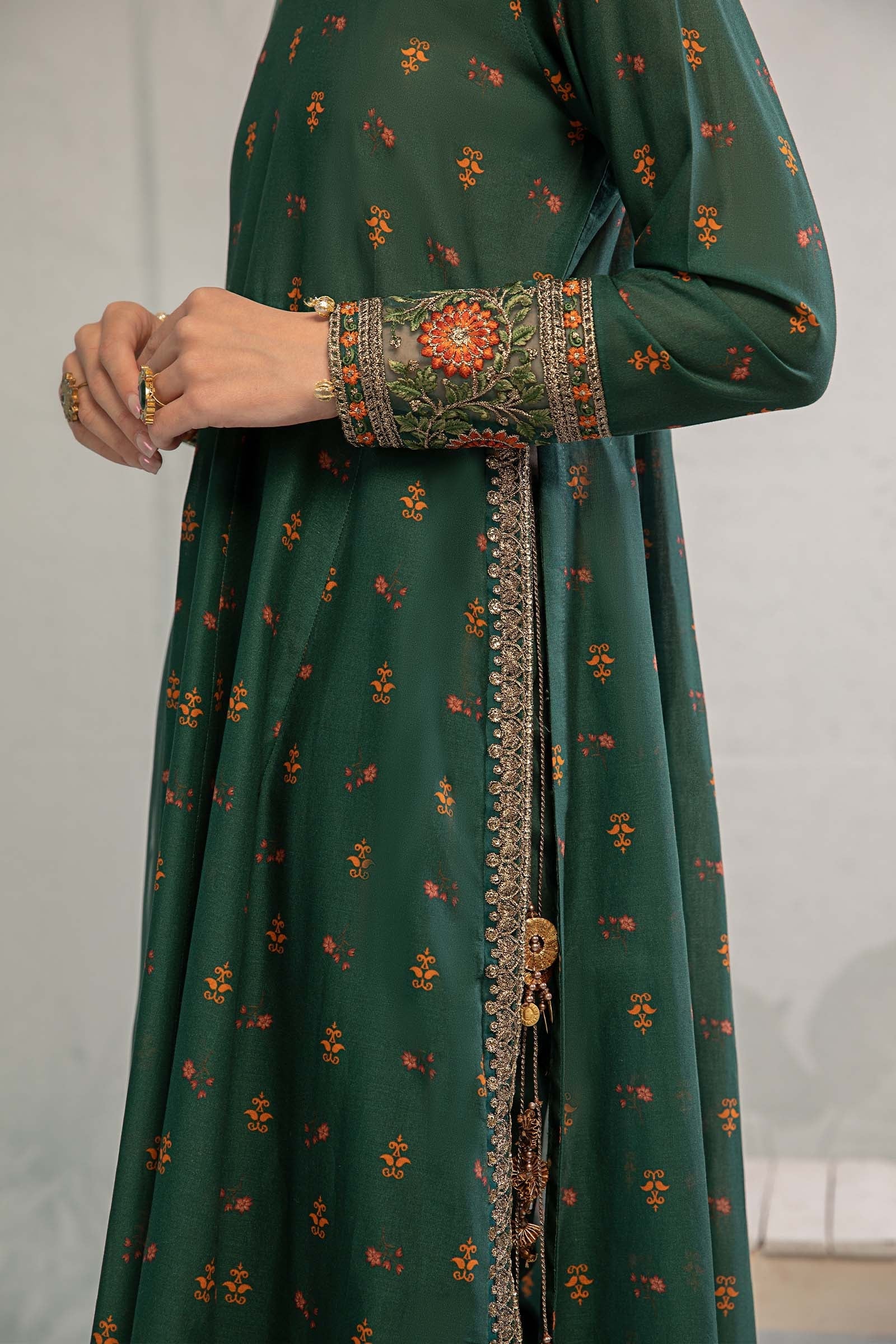 3 Piece Printed Lawn Suit - Image 3