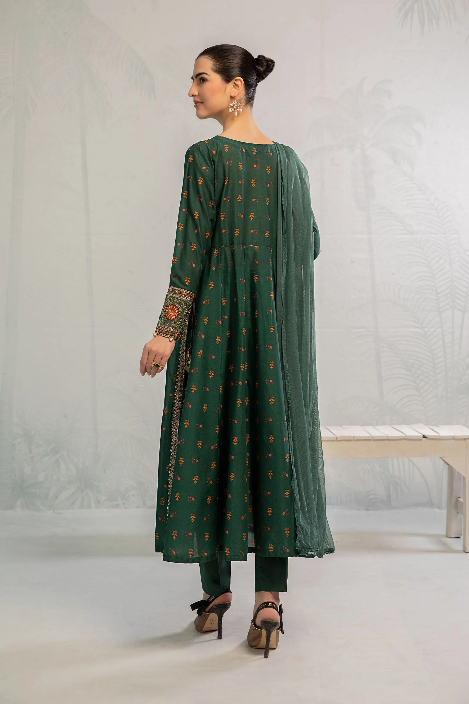 3 Piece Printed Lawn Suit - Image 6
