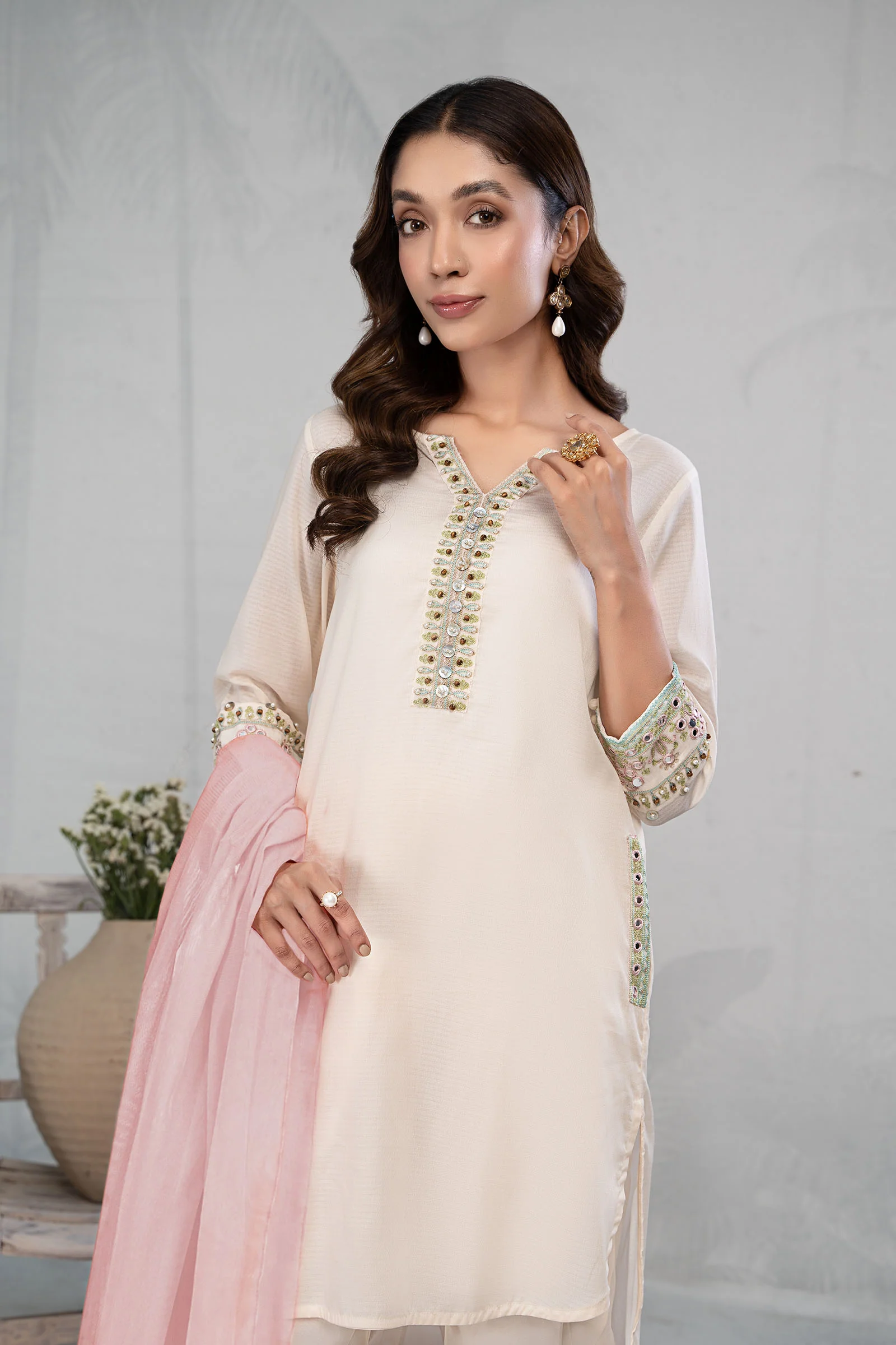 Suit Off White DW-EA23-90 - Image 2