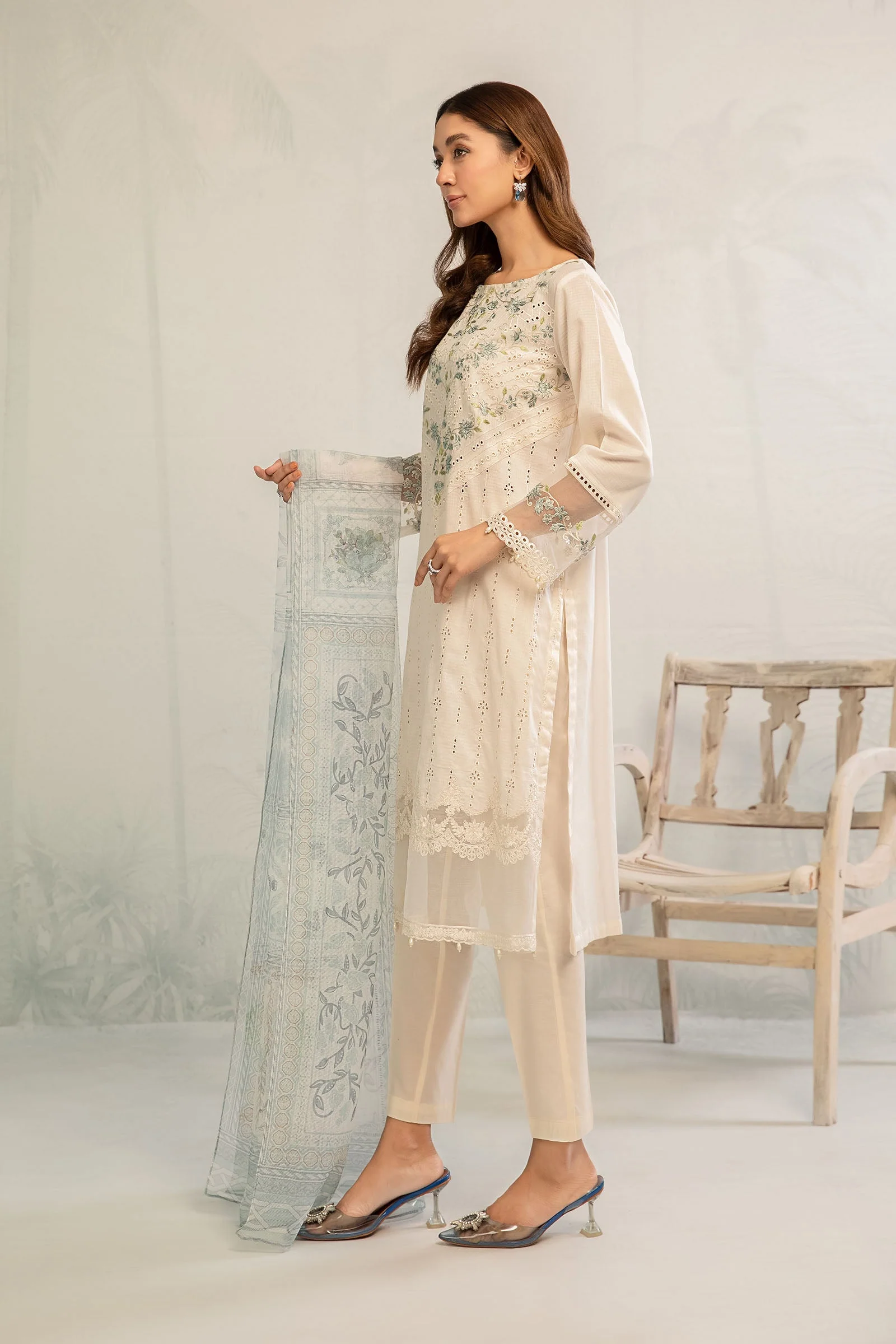 Suit White DW-EA23-91 - Image 6