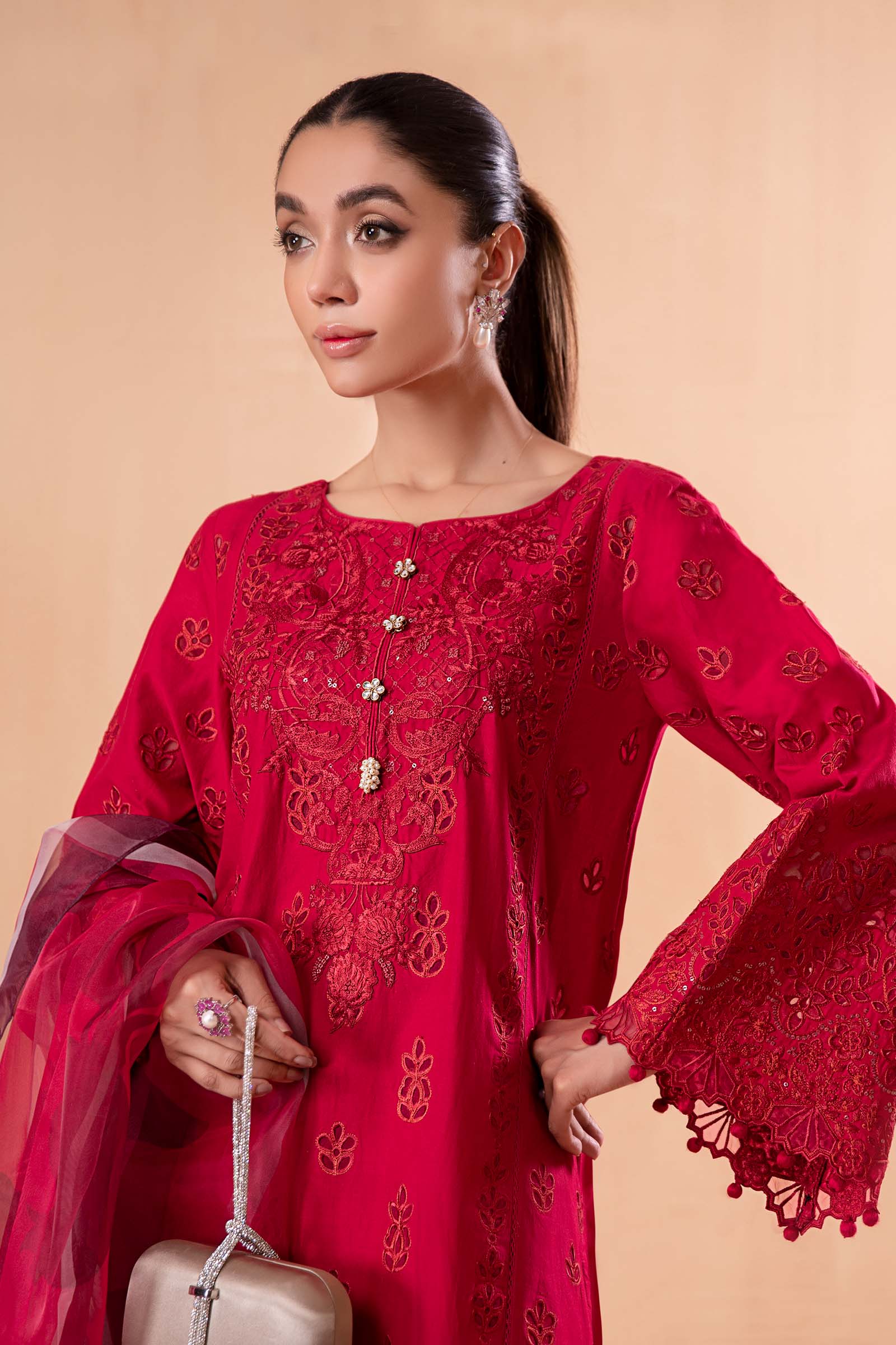 3 Piece Embroidered Lawn Suit - Image 2