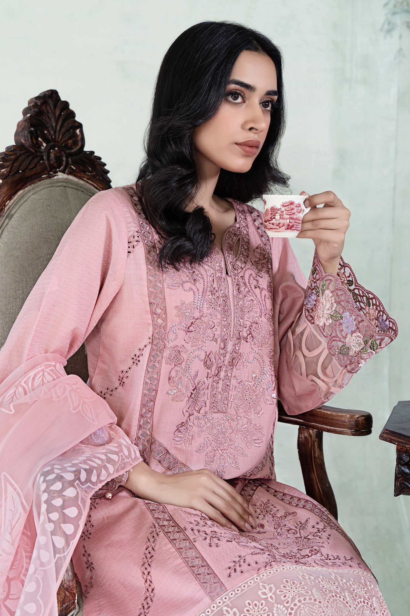 3 Piece Embroidered Dobby Lawn Suit - Image 4