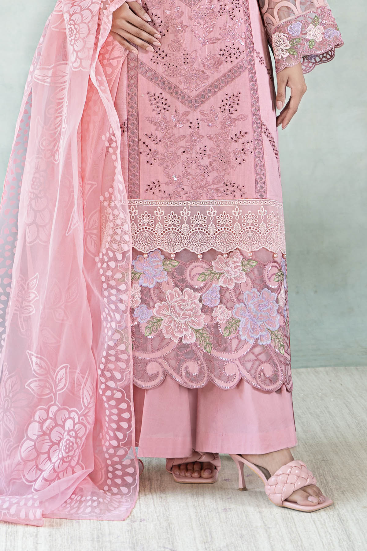 3 Piece Embroidered Dobby Lawn Suit - Image 5