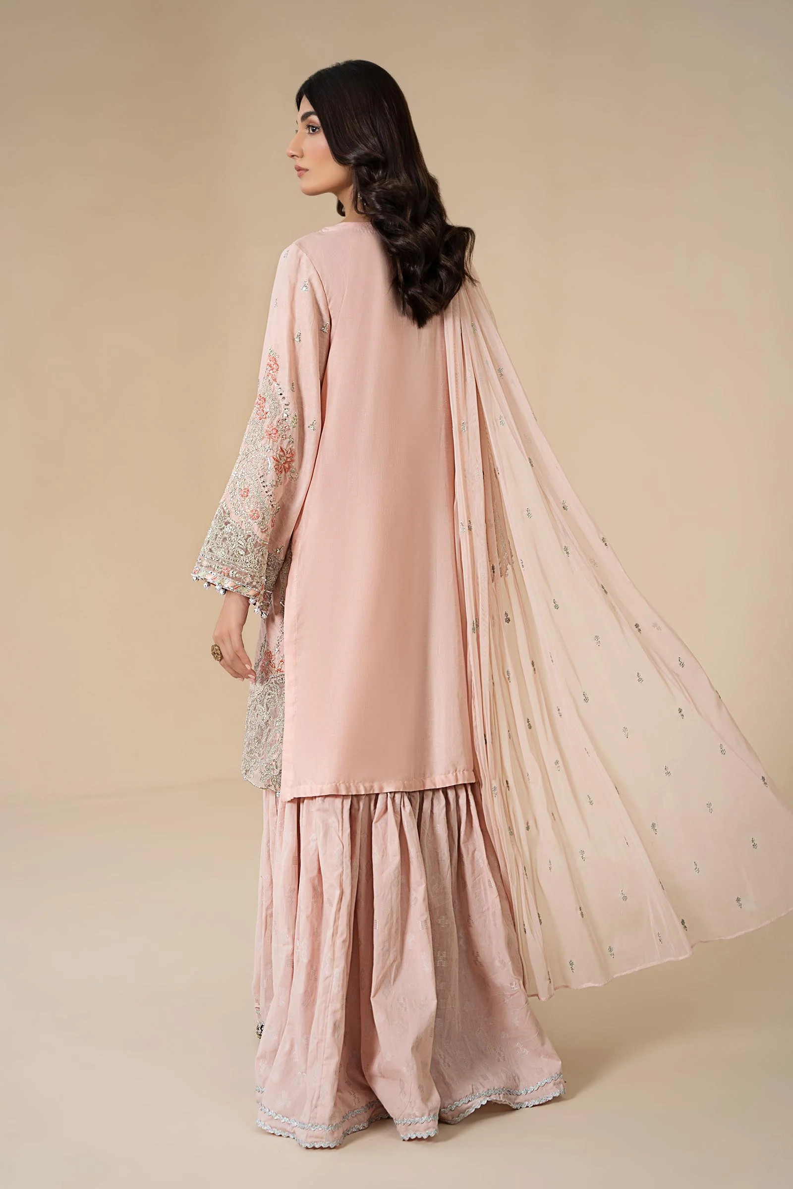 3 Piece Embroidered Lawn Suit - Image 5