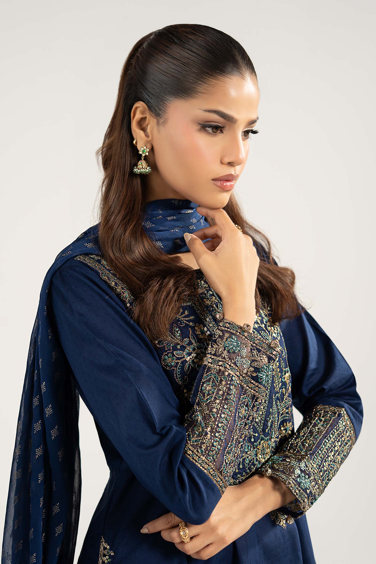 3 Piece Embroidered Dobby Lawn Suit - Image 3