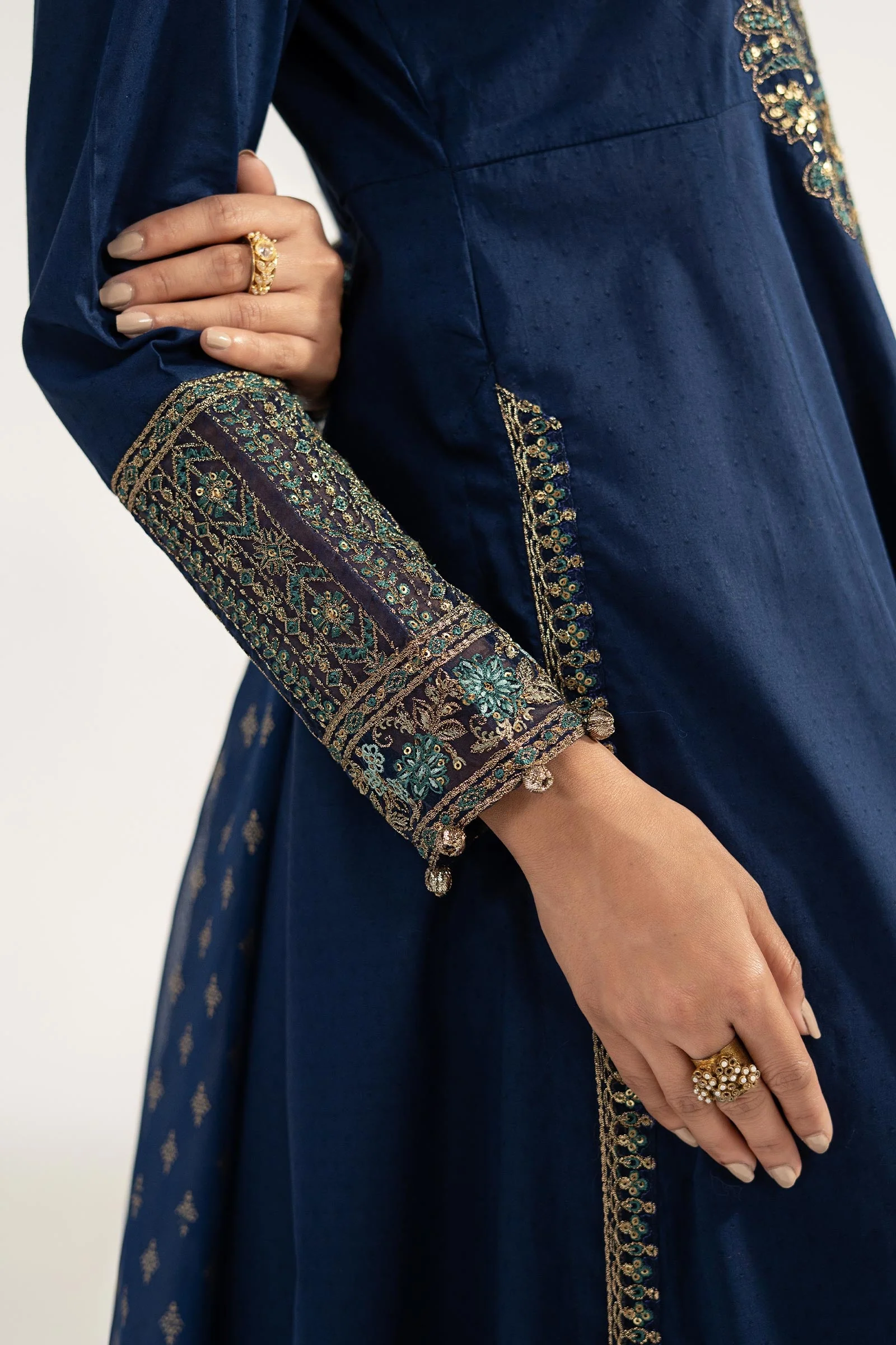 3 Piece Embroidered Dobby Lawn Suit - Image 8