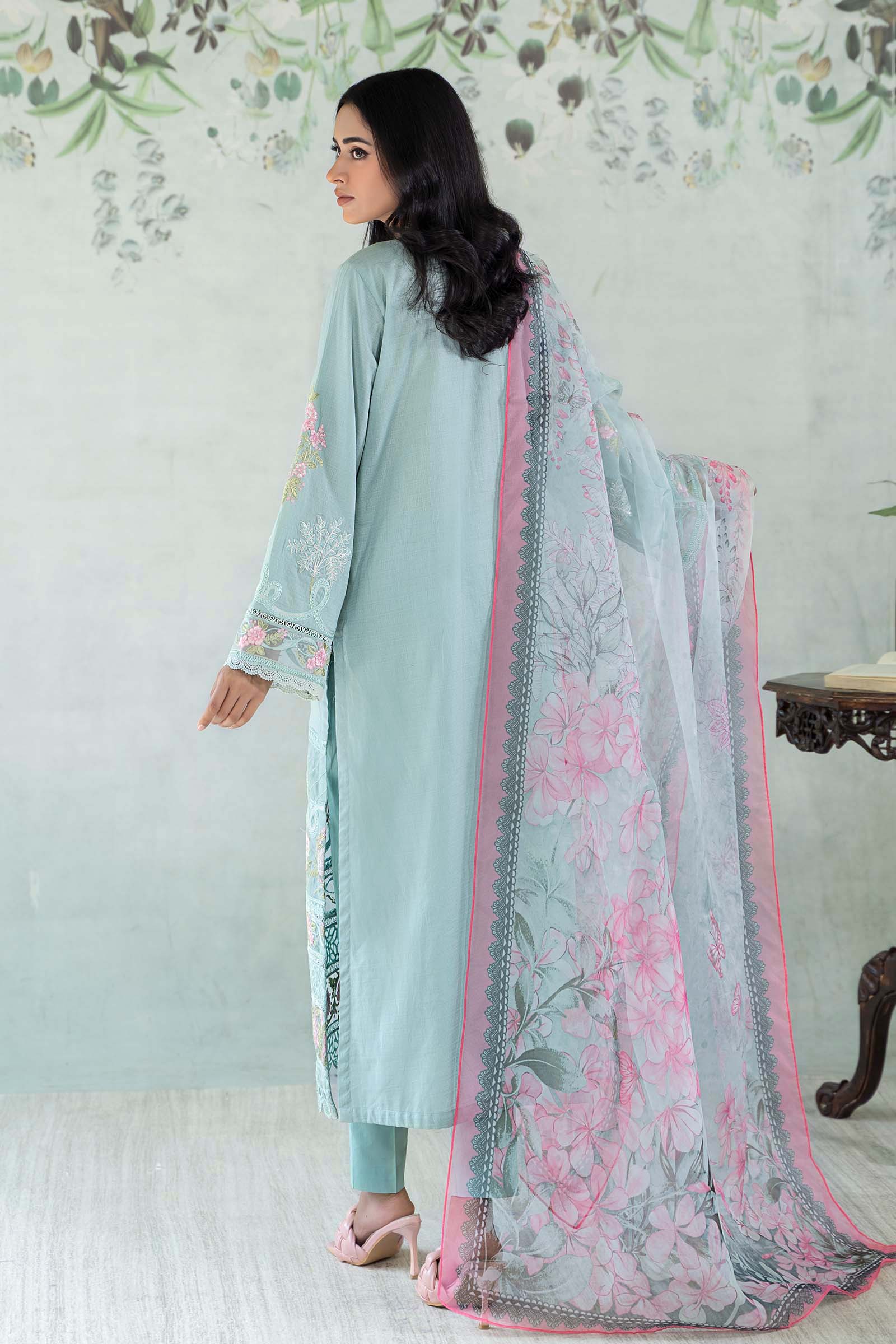 3 Piece Embroidered Lawn Suit - Image 7