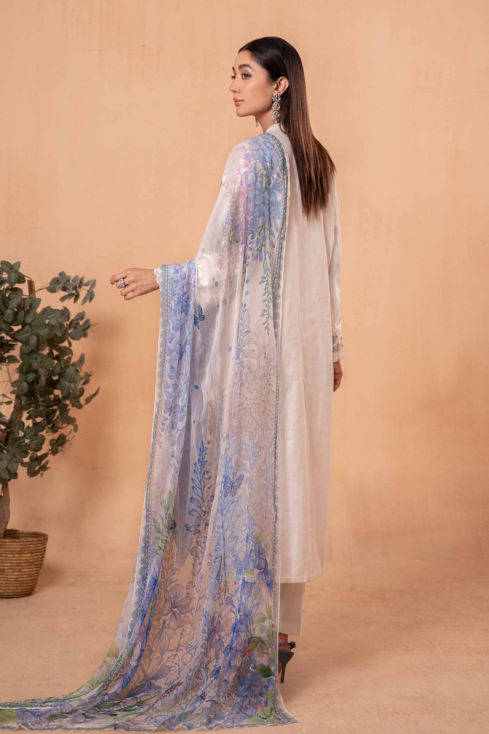 3 Piece Embroidered Lawn Suit - Image 7