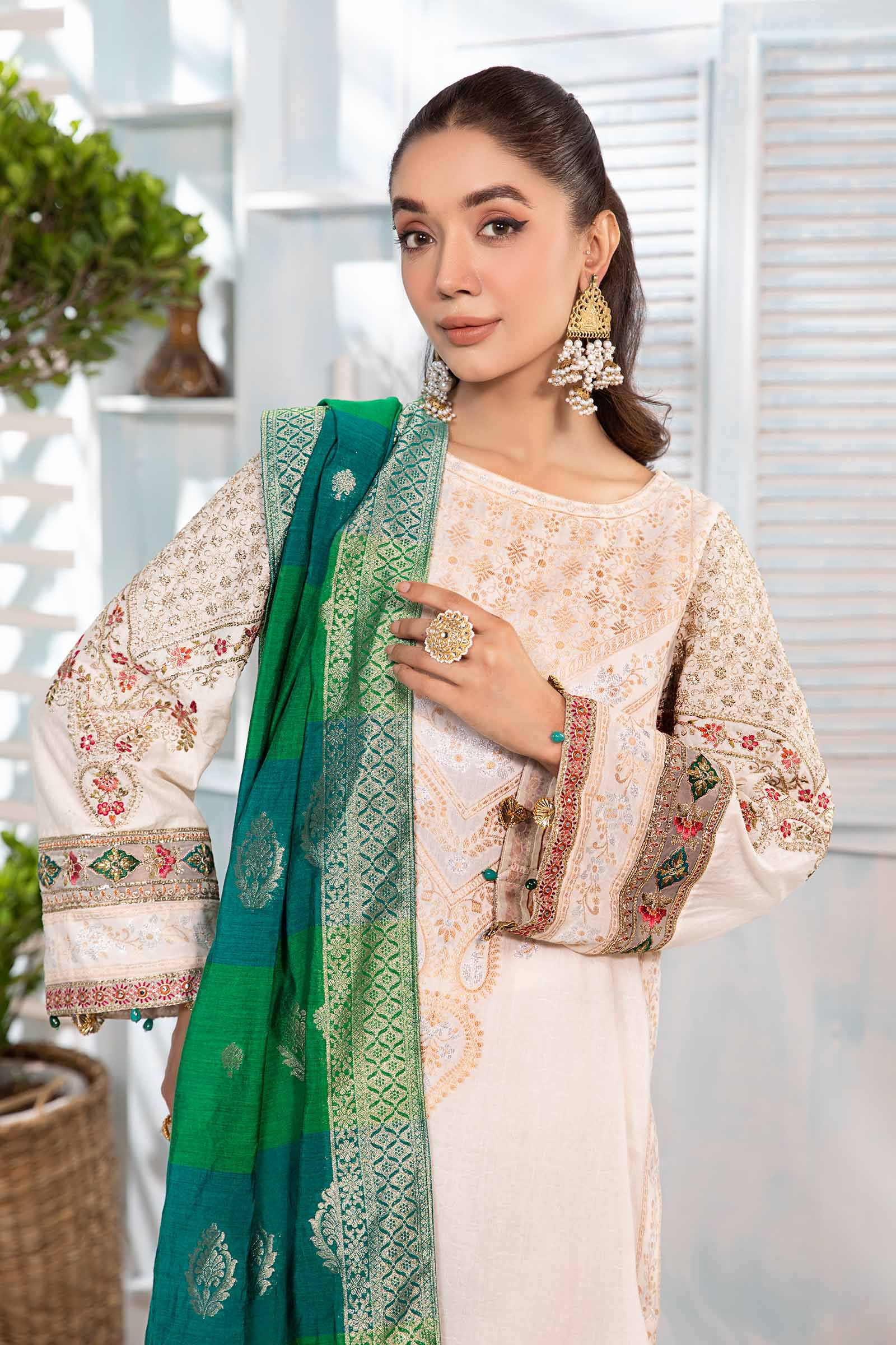 3 Piece Dyed Jacquard Broshia Suit - Image 2