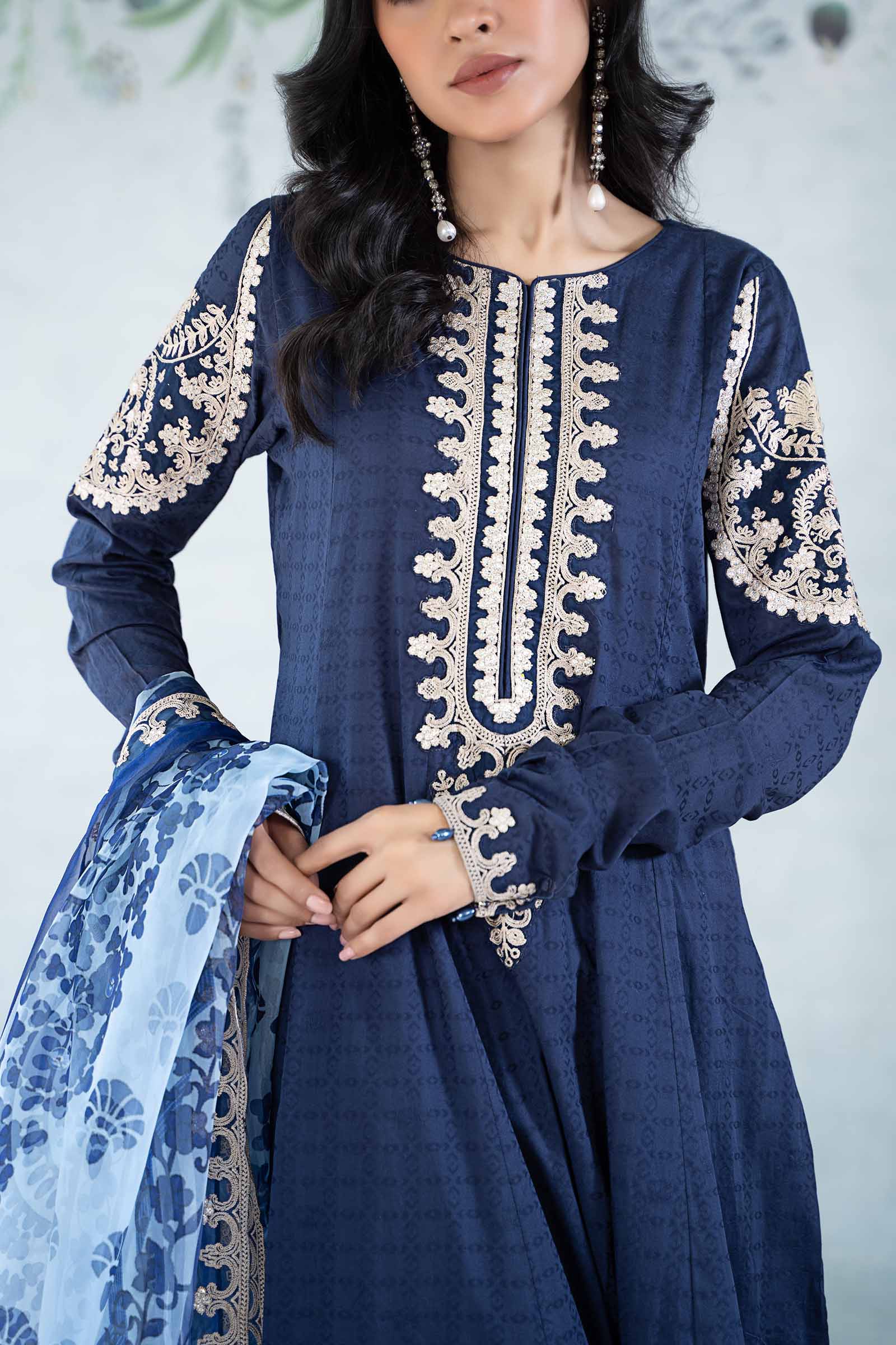 3 Piece Dyed Jacquard Lawn Suit - Image 3