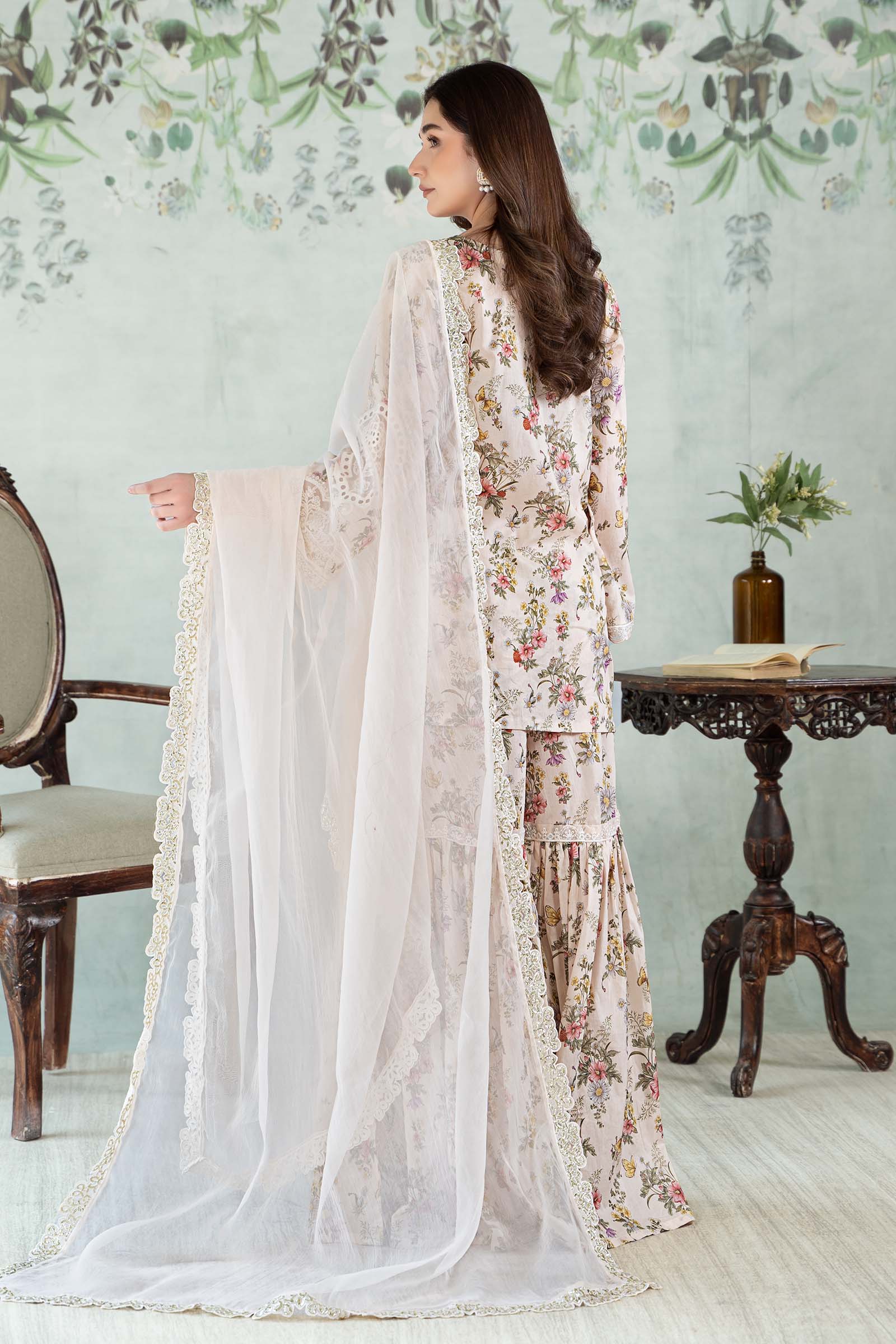 3 Piece Printed Lawn Suit - Image 9