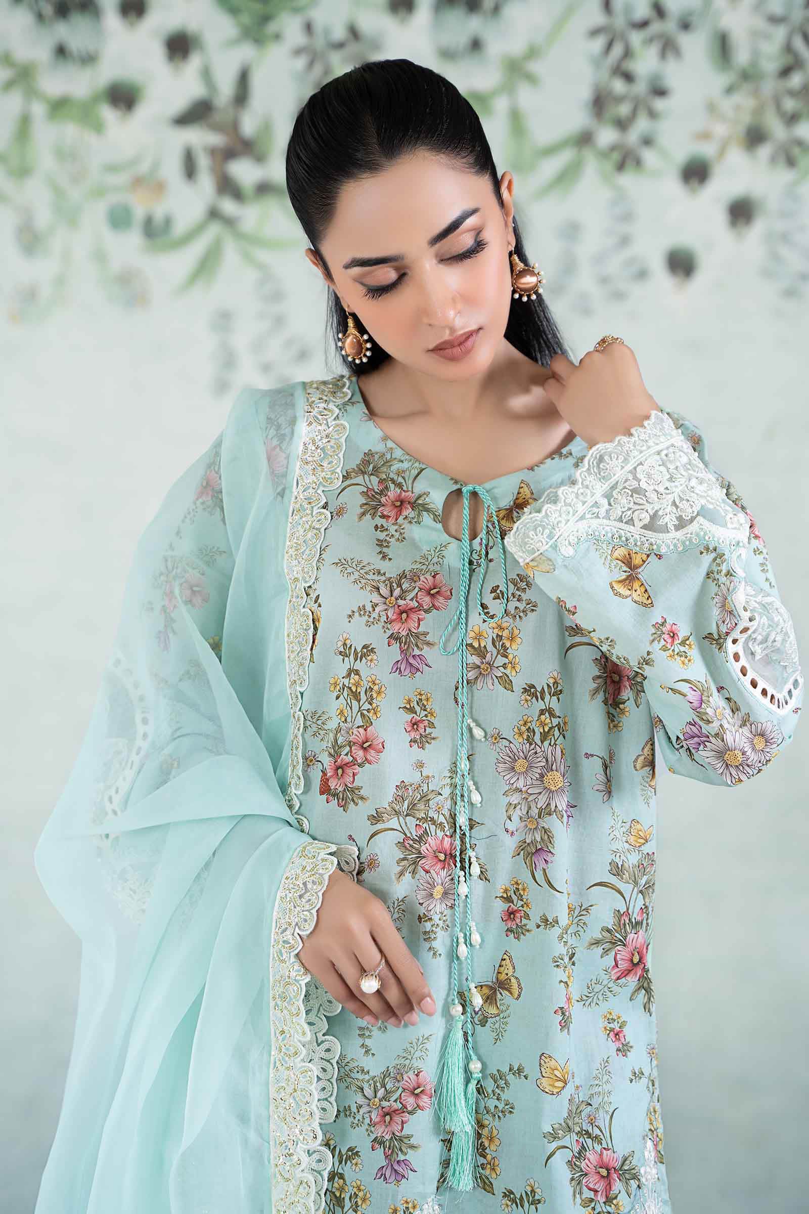 3 Piece Printed Lawn Suit - Image 2