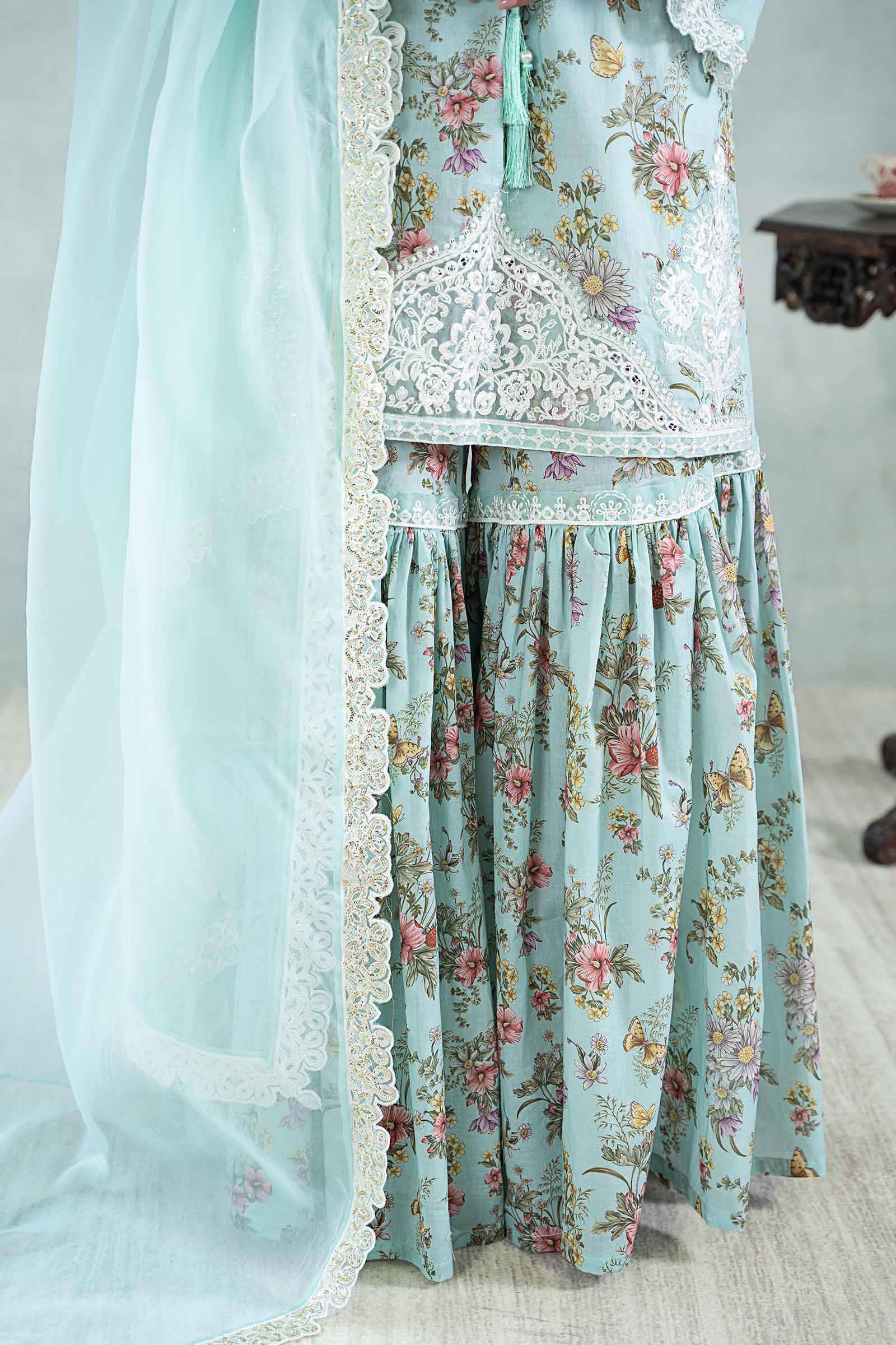 3 Piece Printed Lawn Suit - Image 3