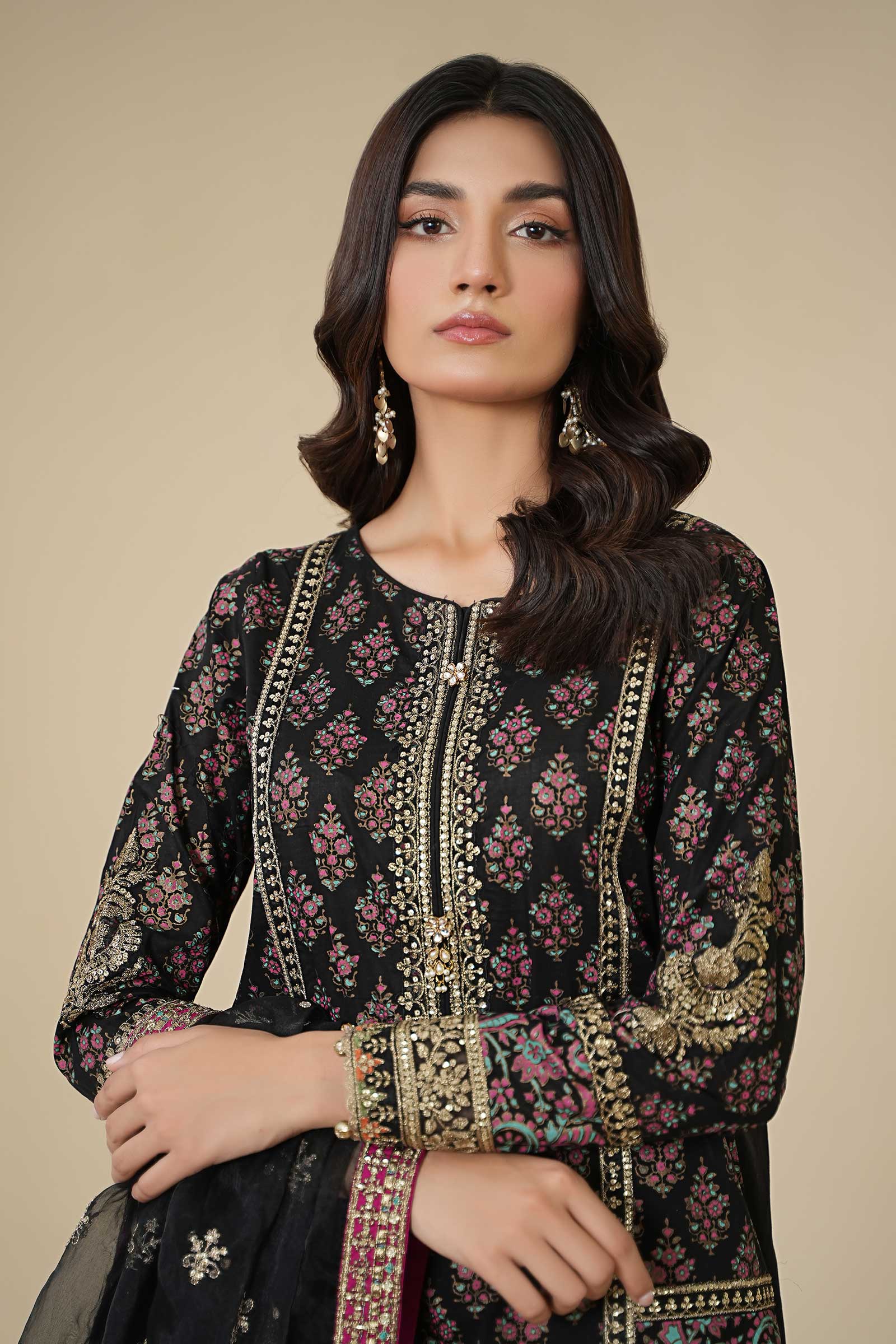 3 Piece Printed Lawn Suit - Image 2