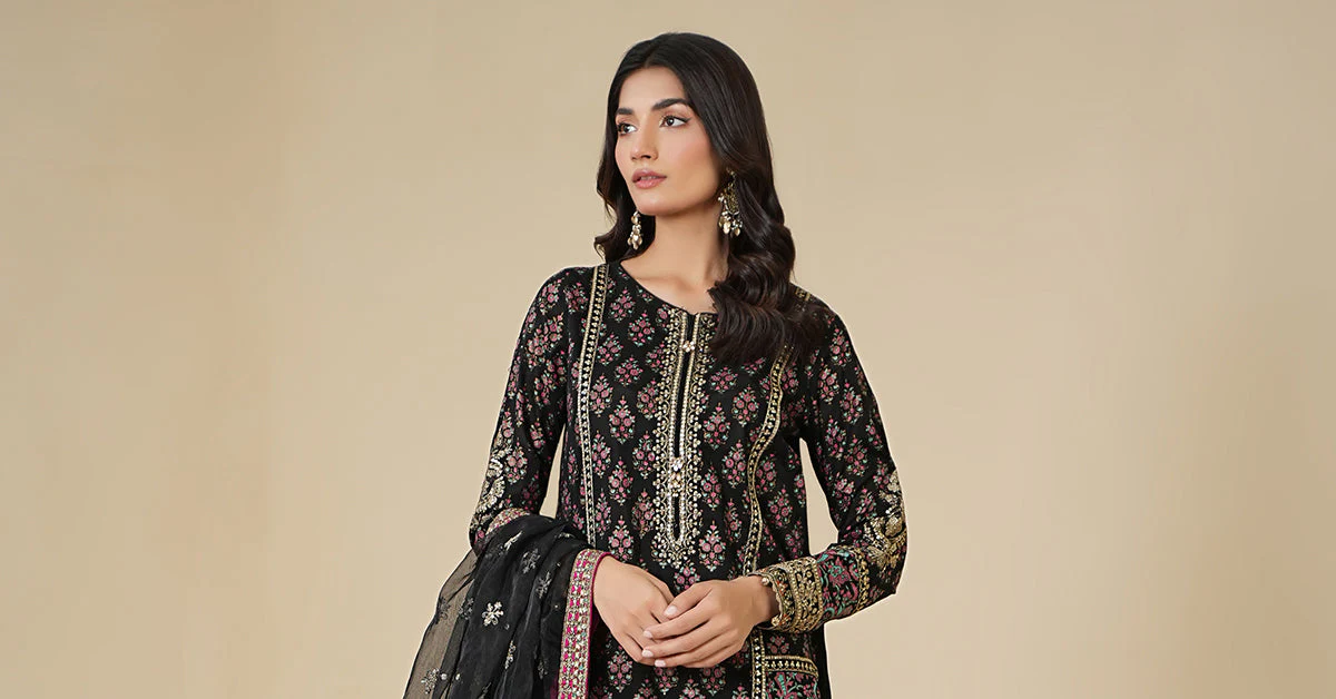 3 Piece Printed Lawn Suit - Image 5