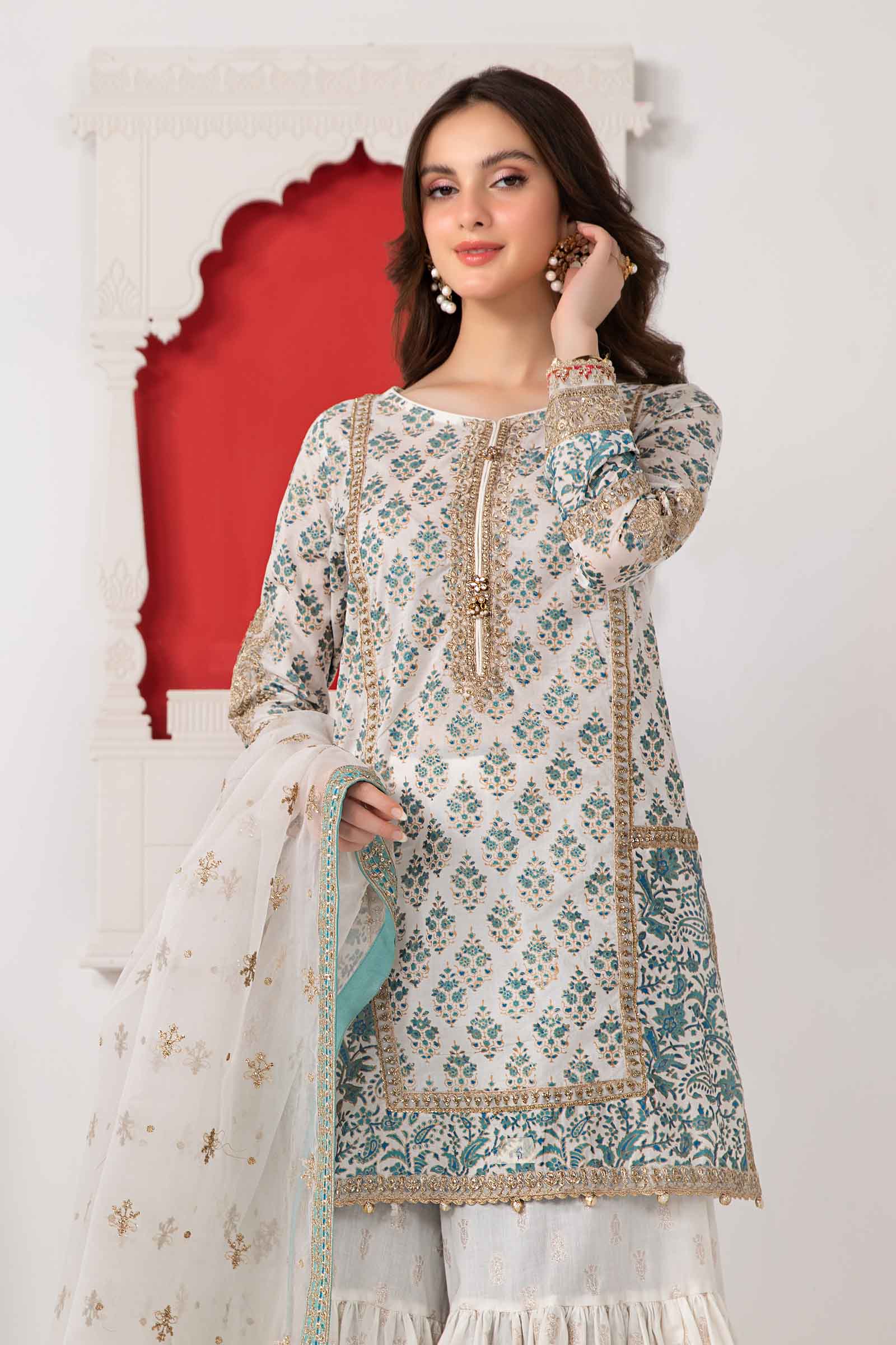 3 Piece Printed Lawn Suit - Image 4