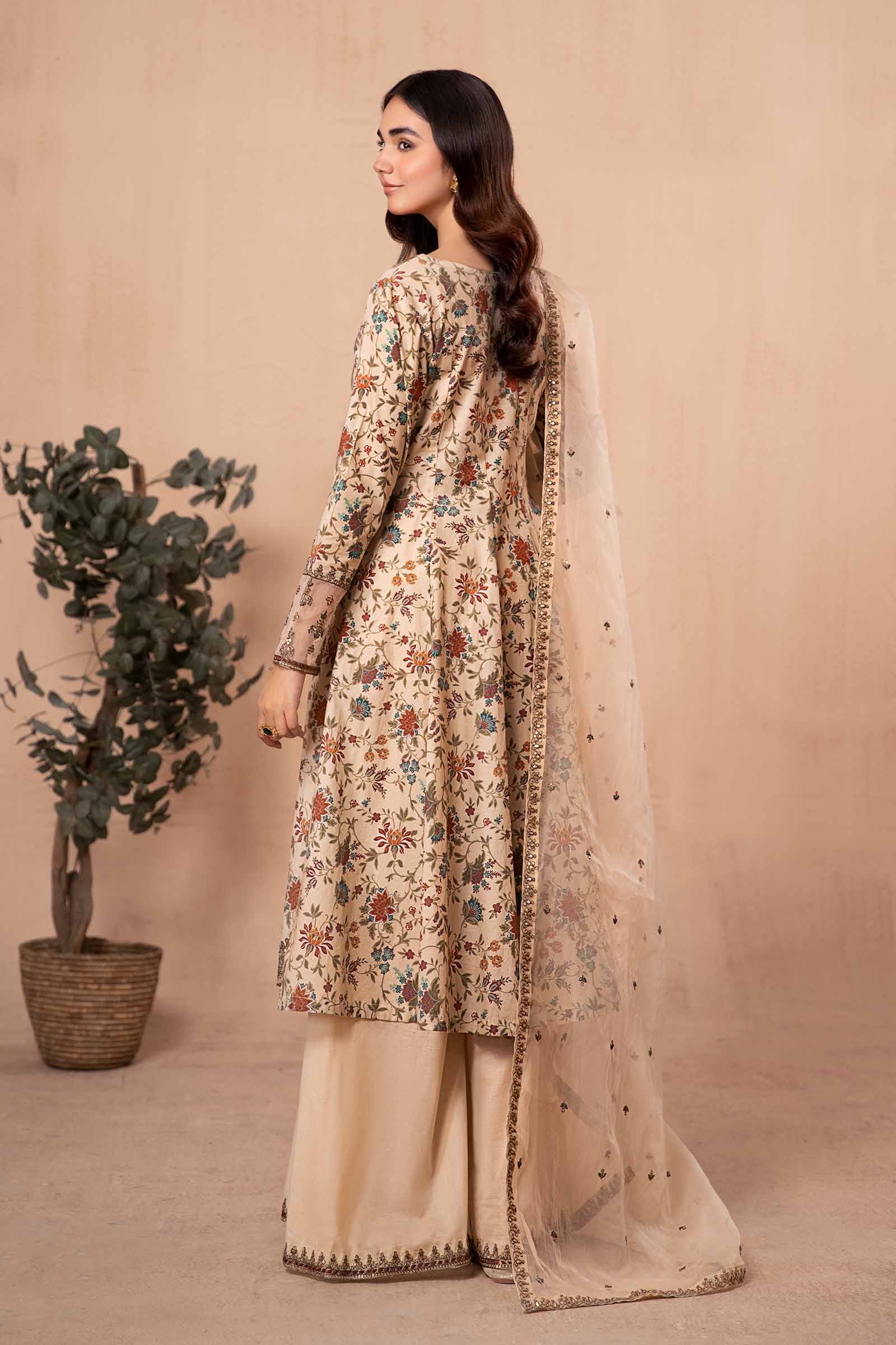 3 Piece Printed Lawn Suit - Image 6