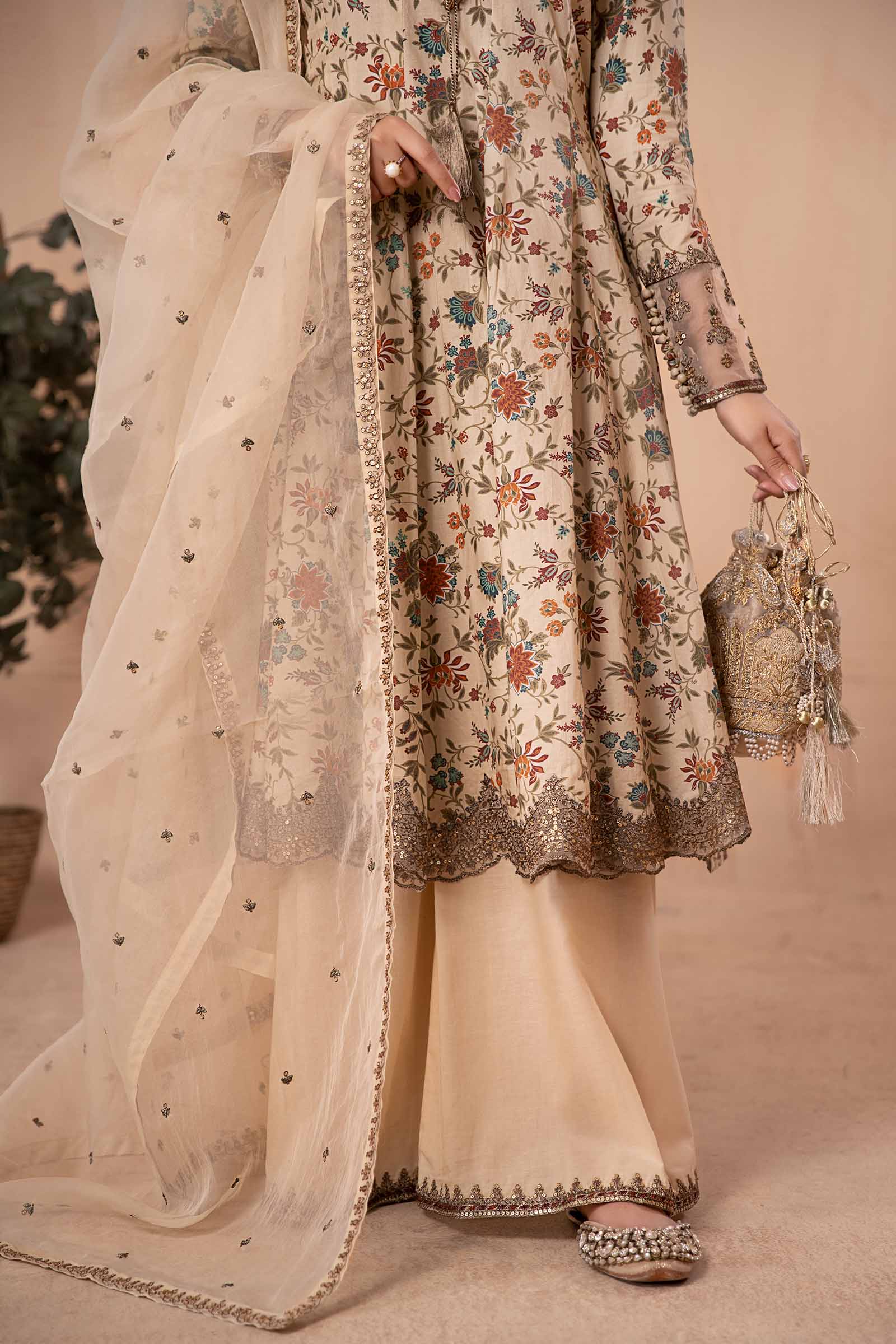 3 Piece Printed Lawn Suit - Image 4