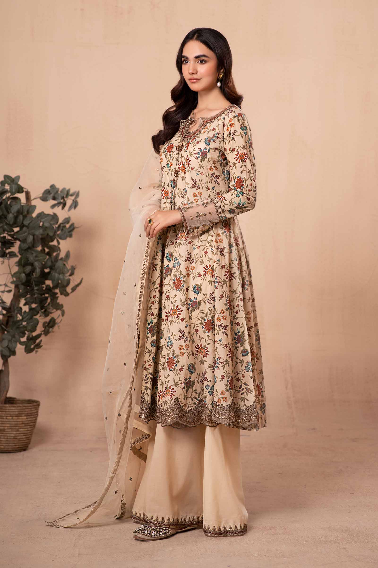 3 Piece Printed Lawn Suit - Image 5